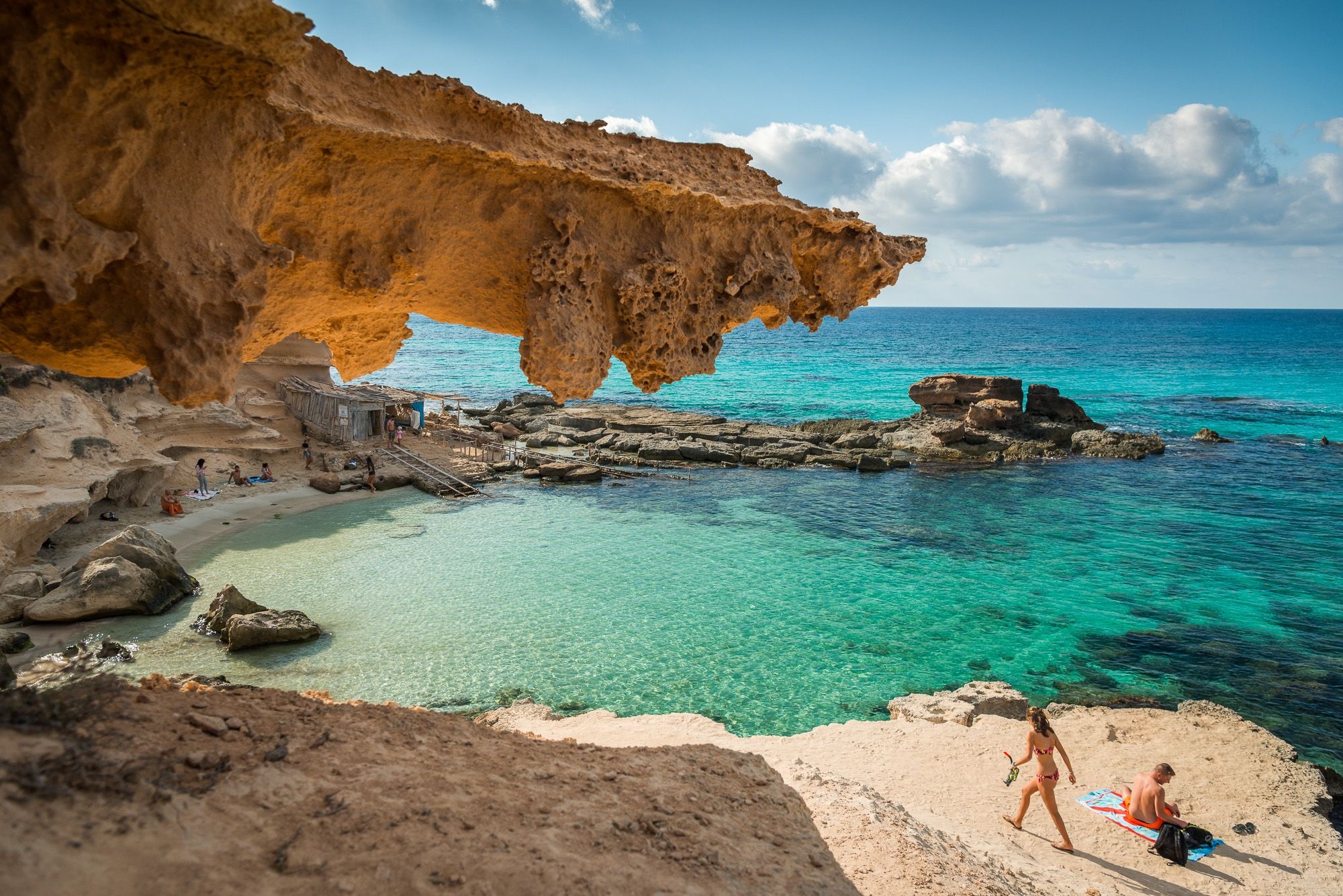 Formentera Spain, Wideoyster magazine, Travel inspiration, Stunning landscapes, 2000x1340 HD Desktop