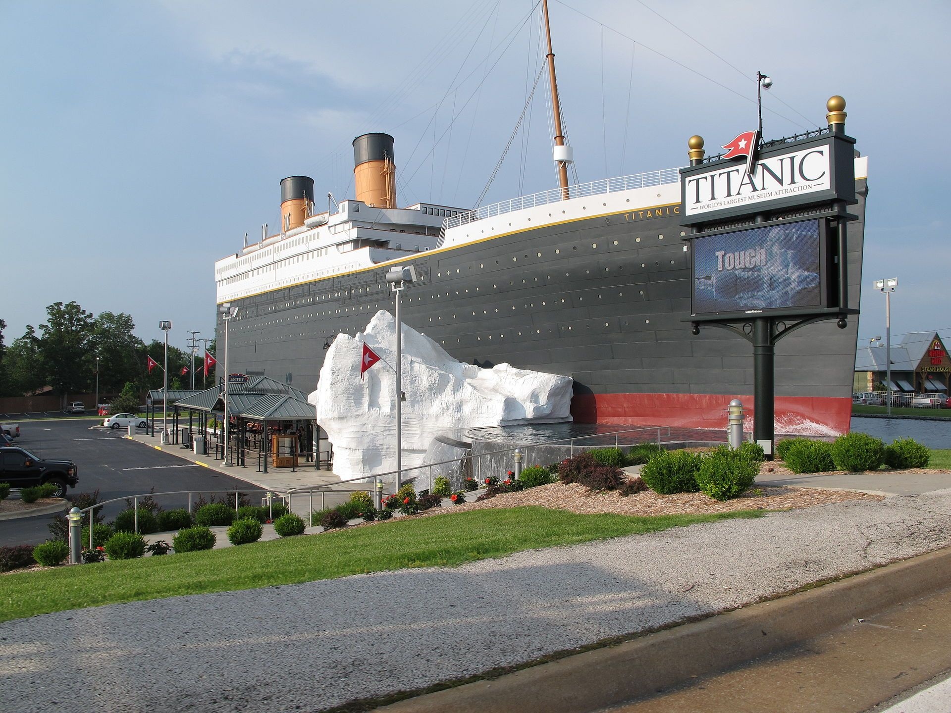 Titanic Museum, Branson Missouri, Real Titanic, Wikipedia, 1920x1440 HD Desktop