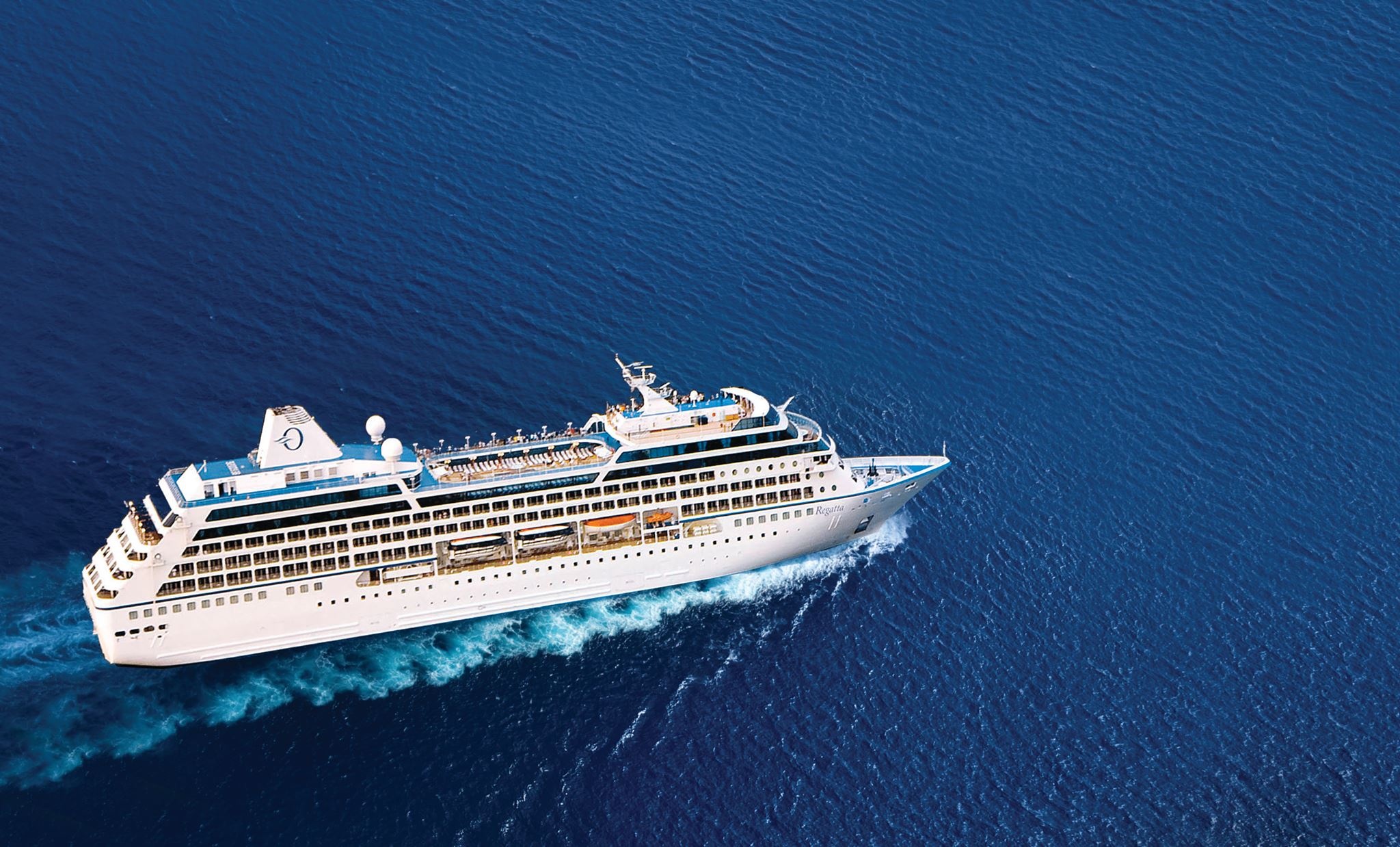 Cruiser (Ship): Oceania cruise, Visiting a number of fabulous destinations. 2050x1240 HD Wallpaper.
