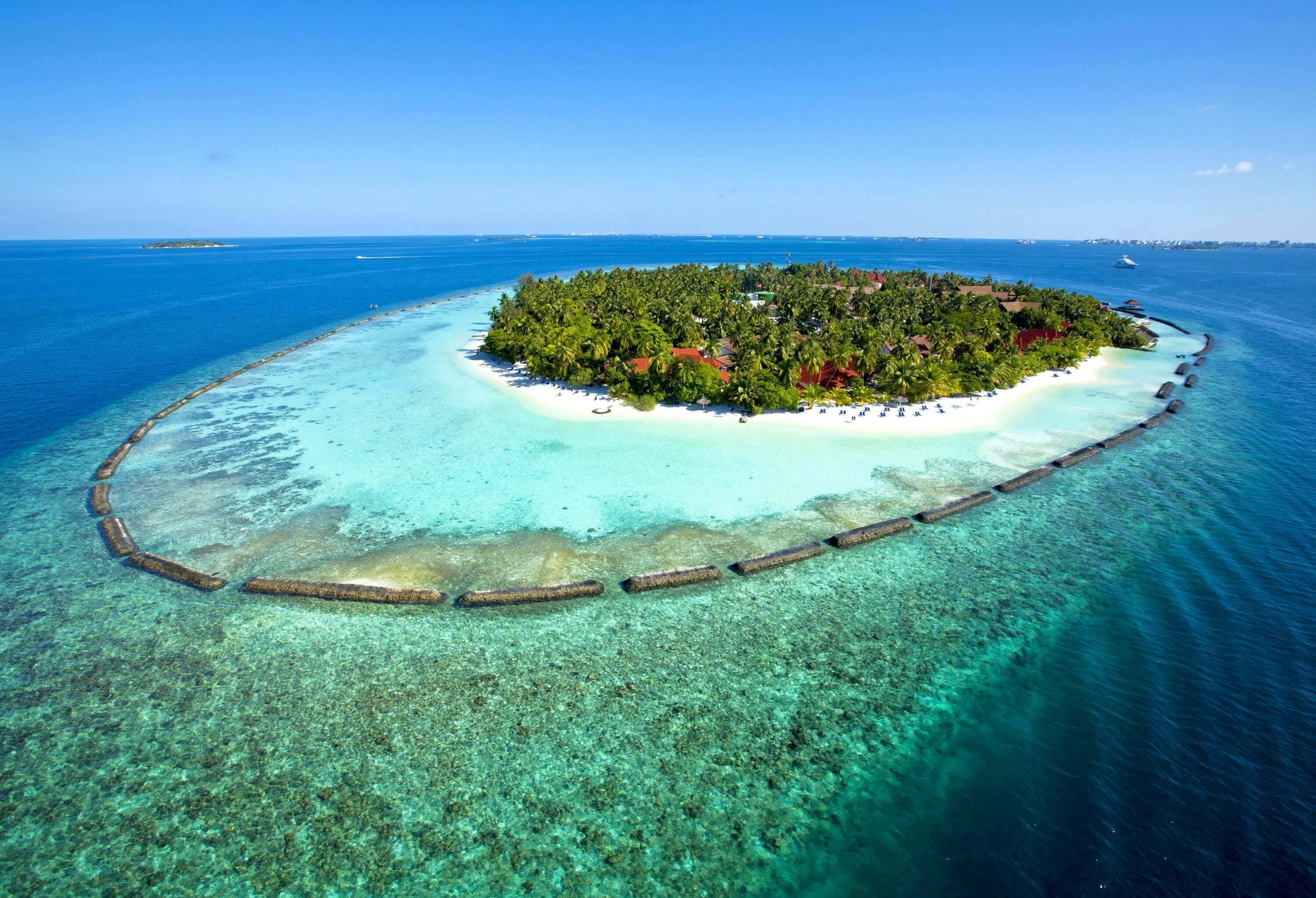 Maldives: An independent island country, Beach, Landscape, Coastal and oceanic landforms. 3000x2050 HD Background.