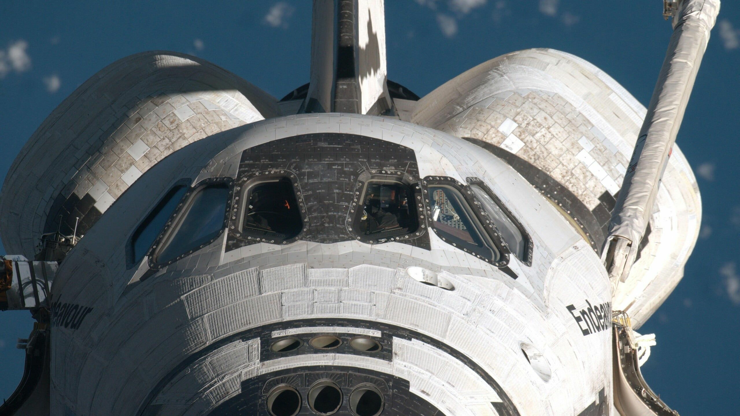 Space Shuttle: Endeavour, Orbiter vehicle, Gravity, Cosmic, Galactic, NASA. 2560x1440 HD Background.