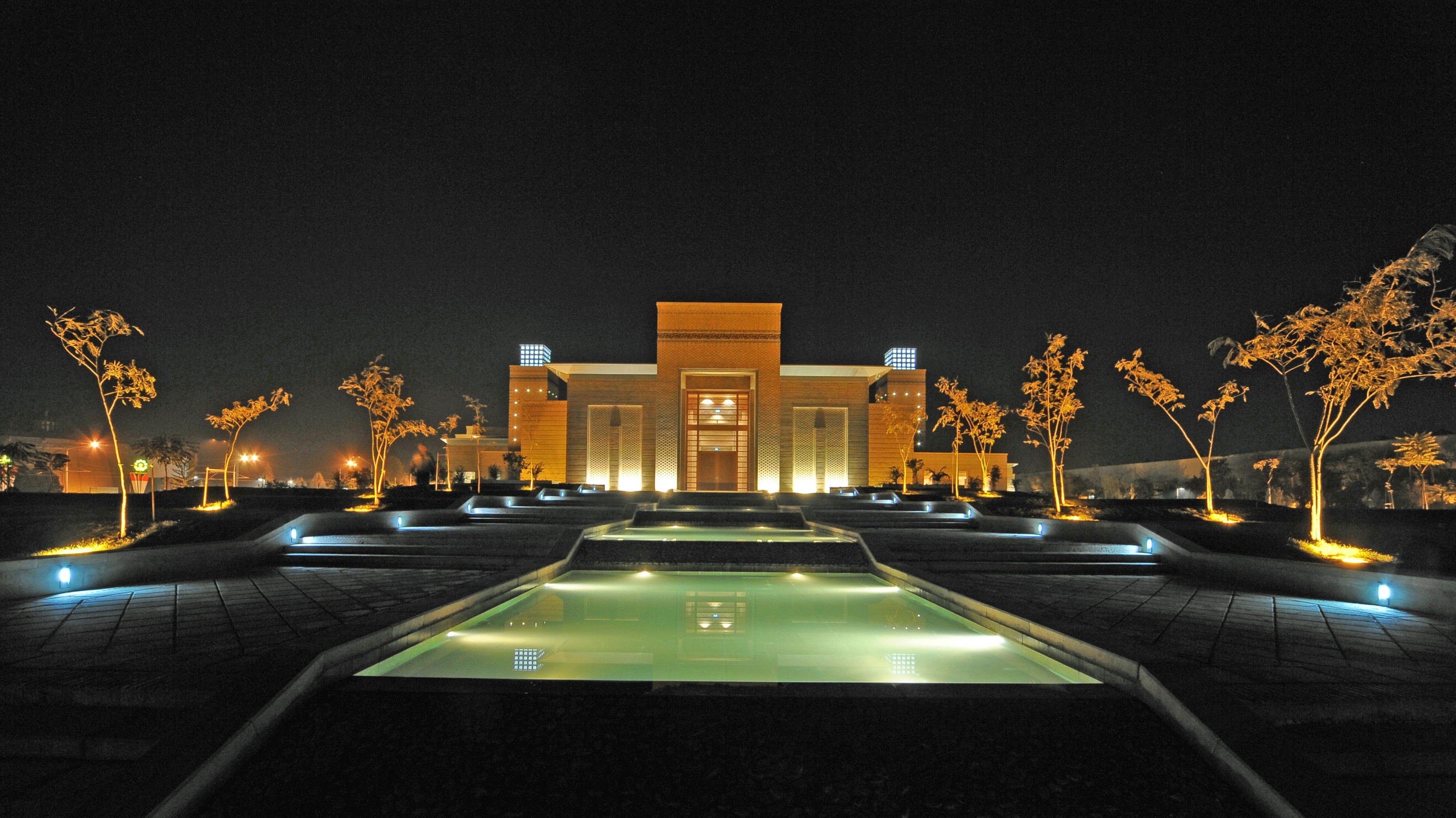 Dushanbe architecture, Ismaili Centre, Tajikistan wonders, Gallery experience, 2670x1500 HD Desktop