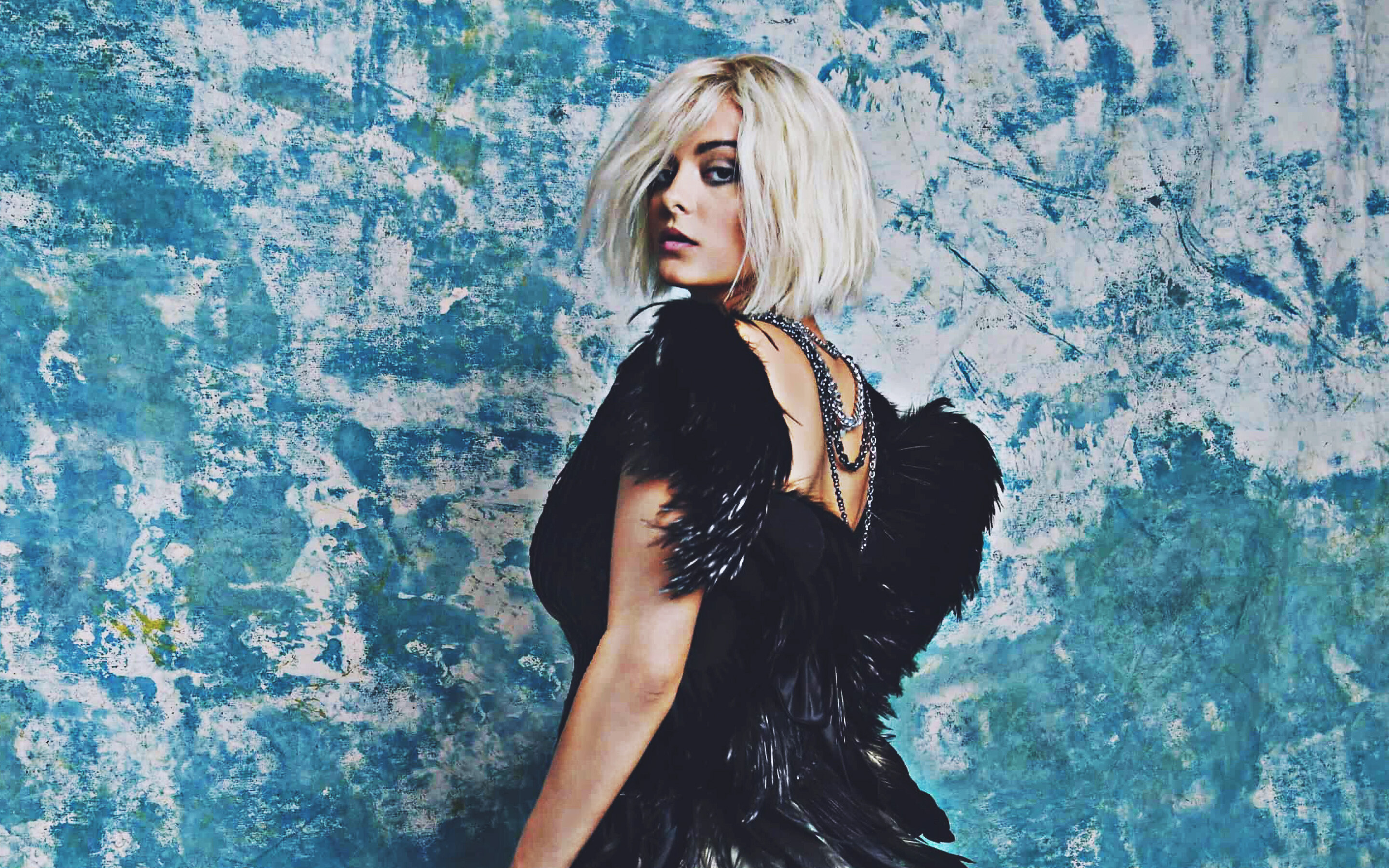 Bebe Rexha: American singer, collaborated on "Me, Myself & I" with G-Eazy. 2880x1800 HD Wallpaper.