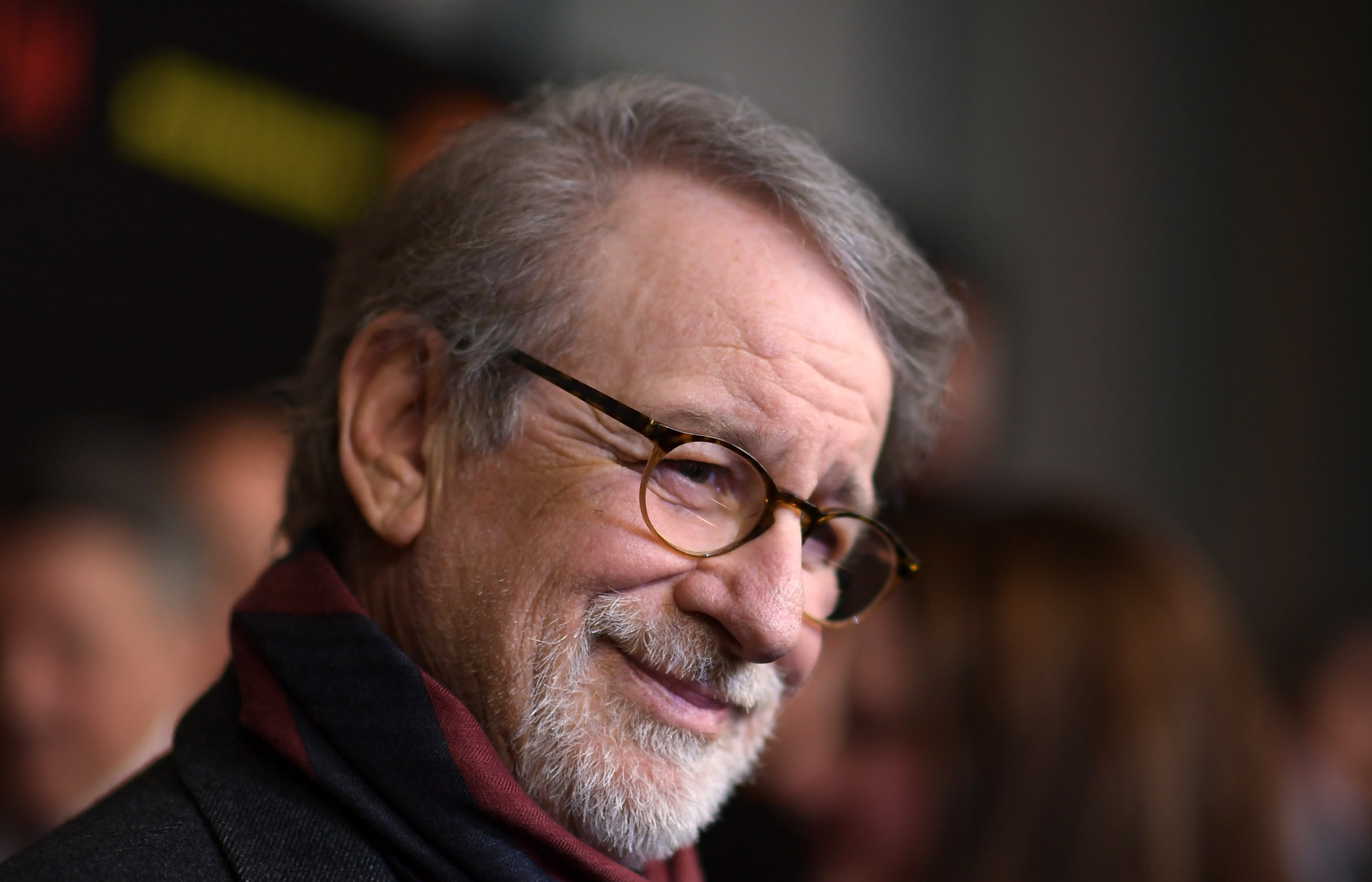 Steven Spielberg, Daughter's aspirations, Unique fascination, Director's support, 2380x1530 HD Desktop