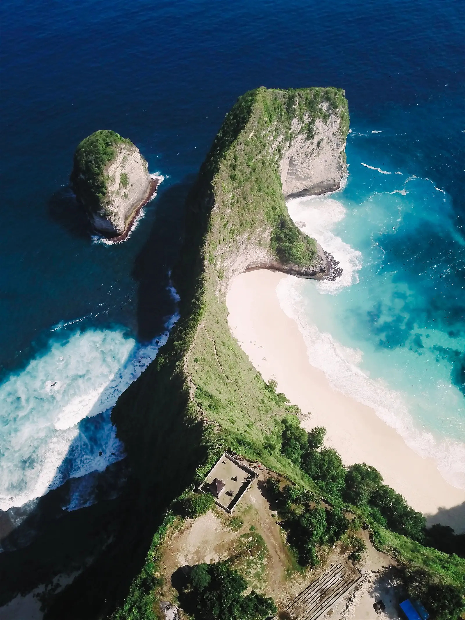 Bali wonderland, Vibrant colors, Breathtaking views, Tropical bliss, 1600x2140 HD Phone