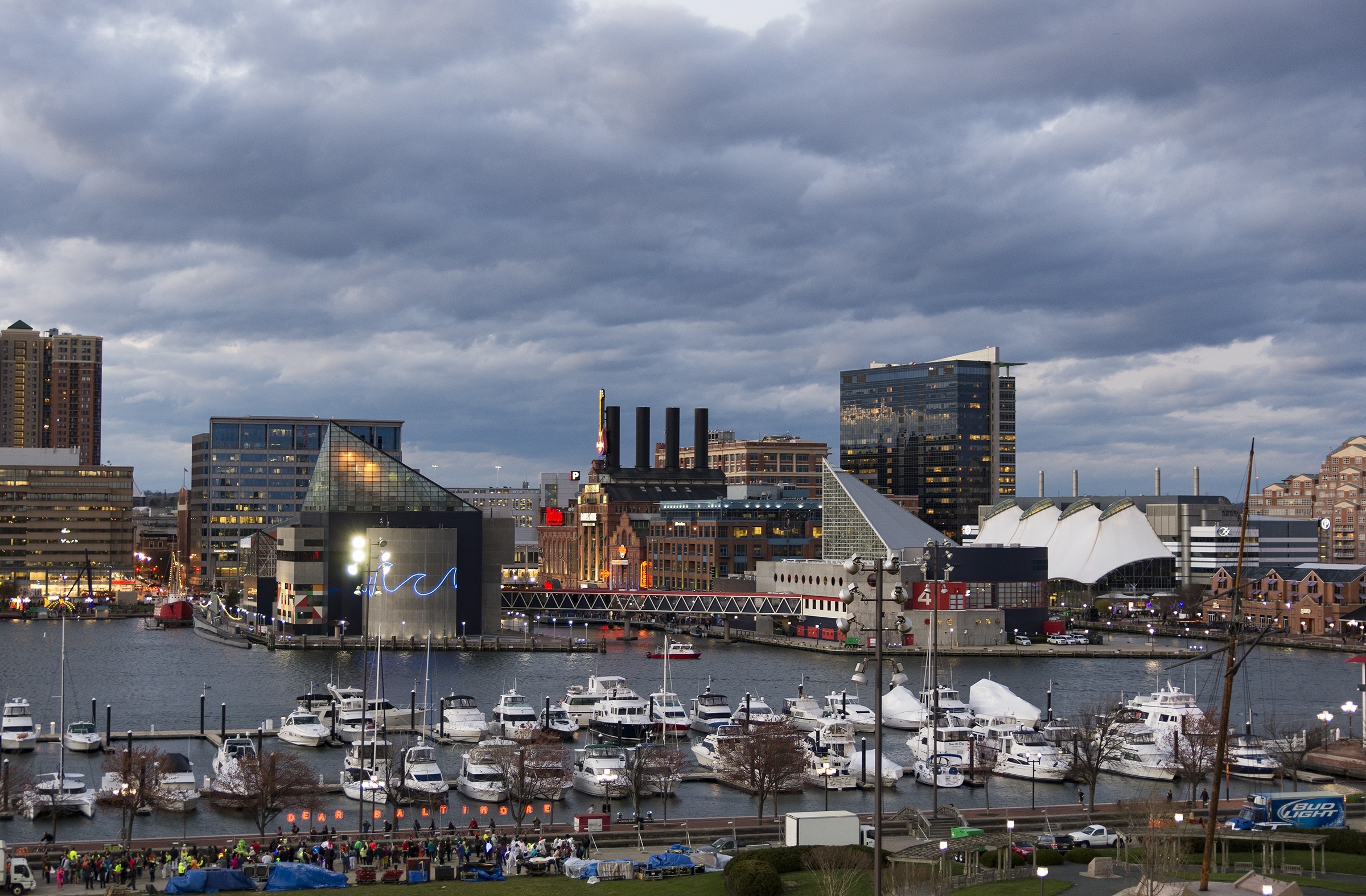 Baltimore Skyline, Travels, Night panorama, Charming town, 2400x1580 HD Desktop