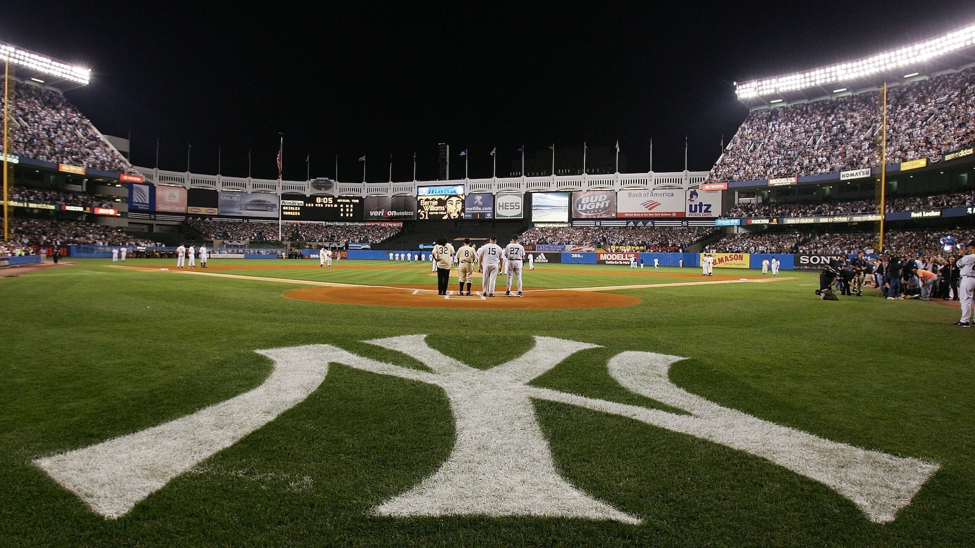 Yankee Stadium, Iconic sports venue, Baseball history, Bronx landmark, New York Yankees, 1920x1080 Full HD Desktop