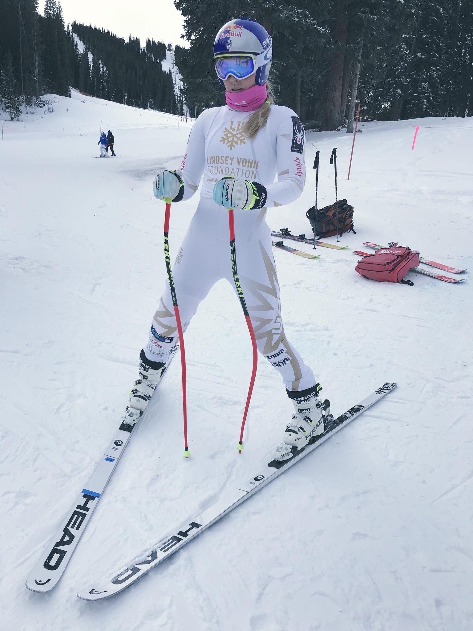 Alpine skiing sports, Lindsey Vonn, Skiing vs snowboarding, 1540x2050 HD Phone