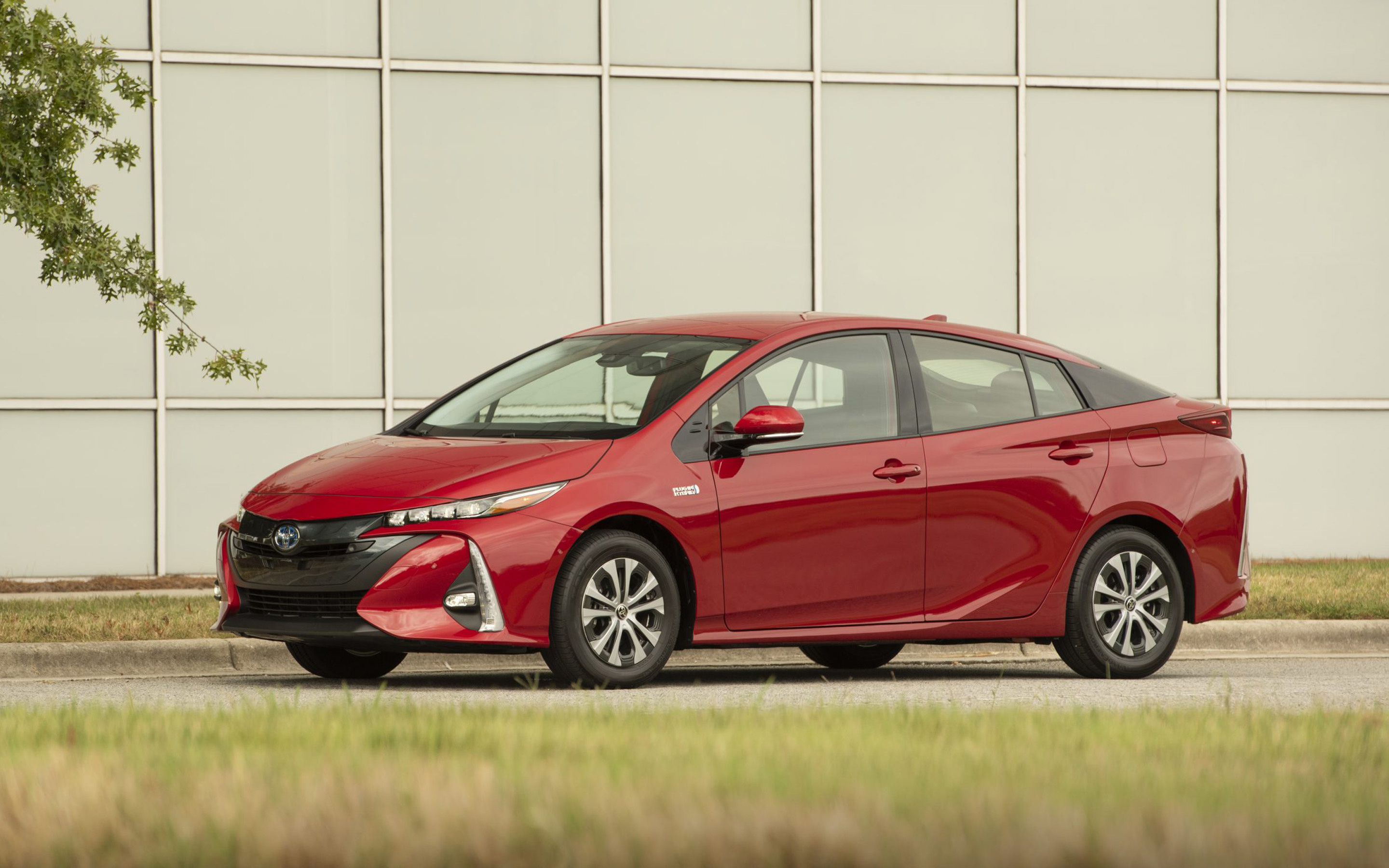 Toyota Prius Prime, Limited 4K, Red, Japanese cars, 2880x1800 HD Desktop
