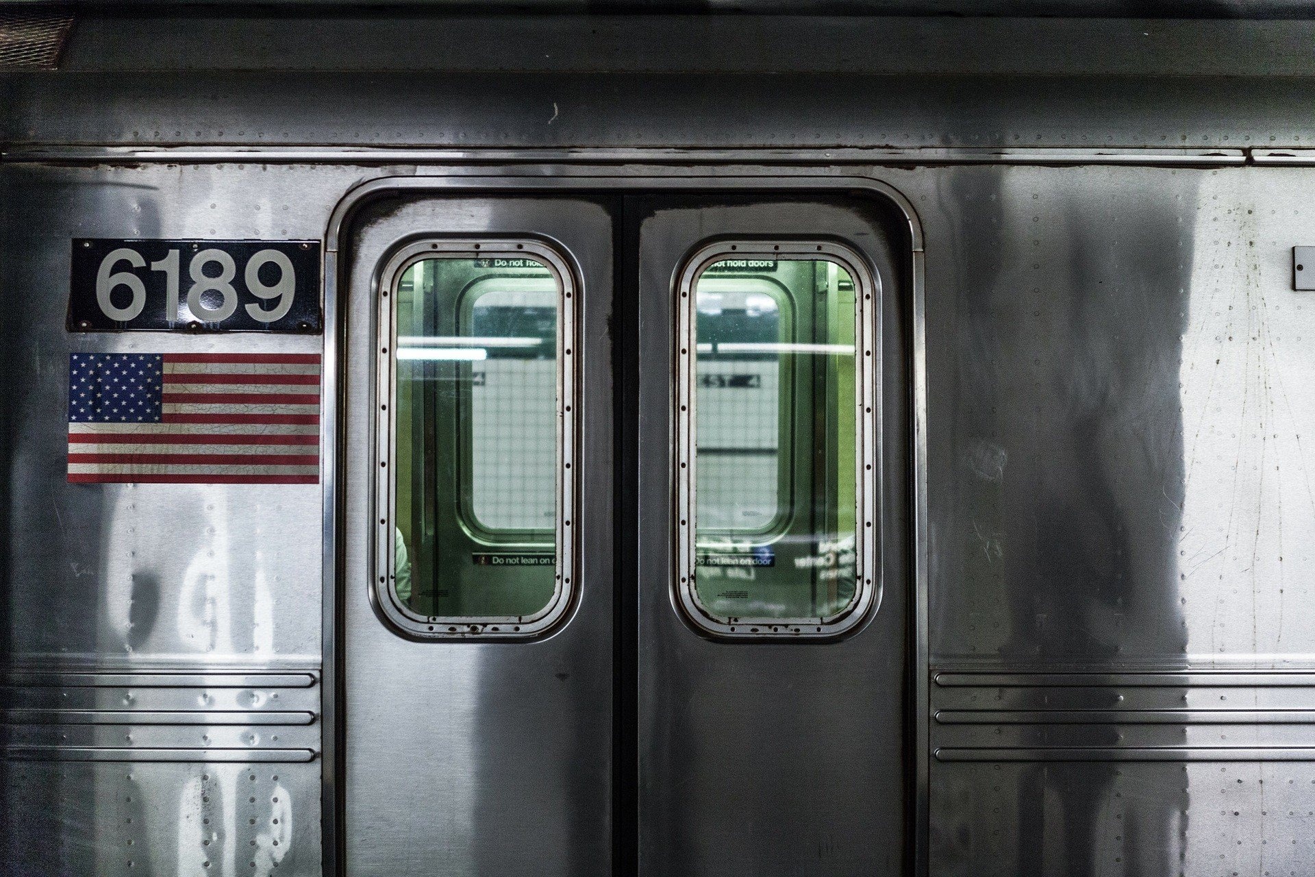 Subway travels, NYC subway, Urban backgrounds, 1920x1280 HD Desktop