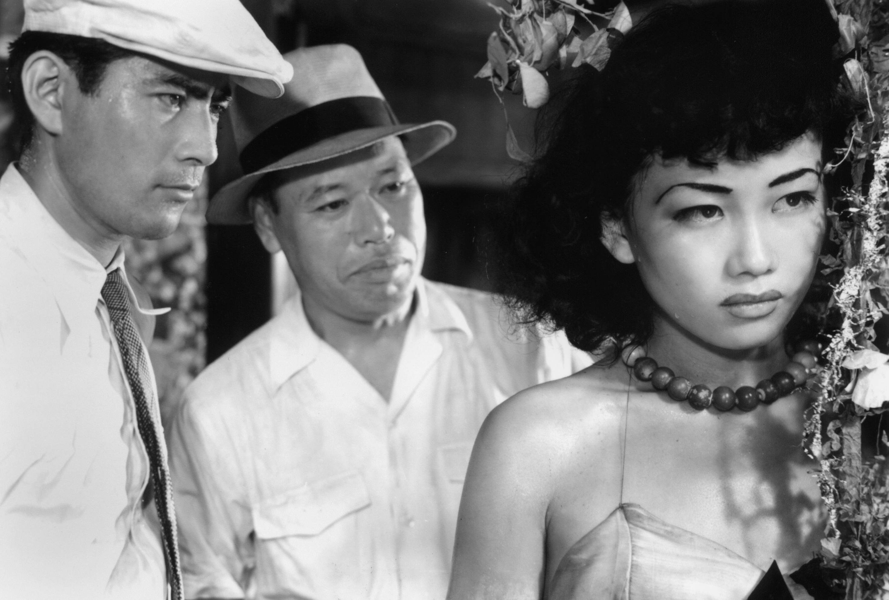 Akira Kurosawa, Actress Keiko Awaji, The Bridges at Toko-Ri, 2950x1990 HD Desktop