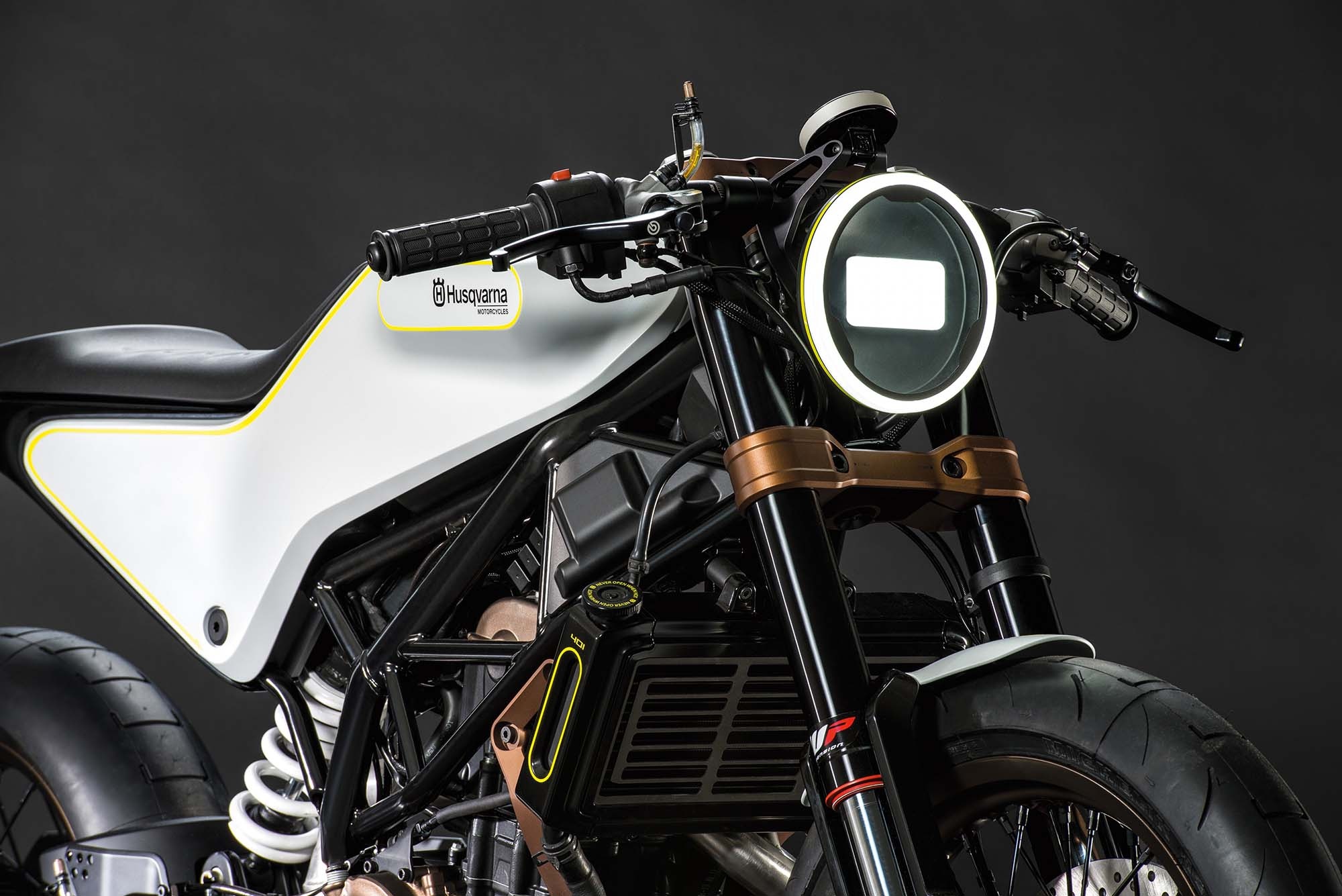 Husqvarna VITPILEN 401, Concept bike, Asphalt and rubber, Motorcycle news, 2000x1340 HD Desktop