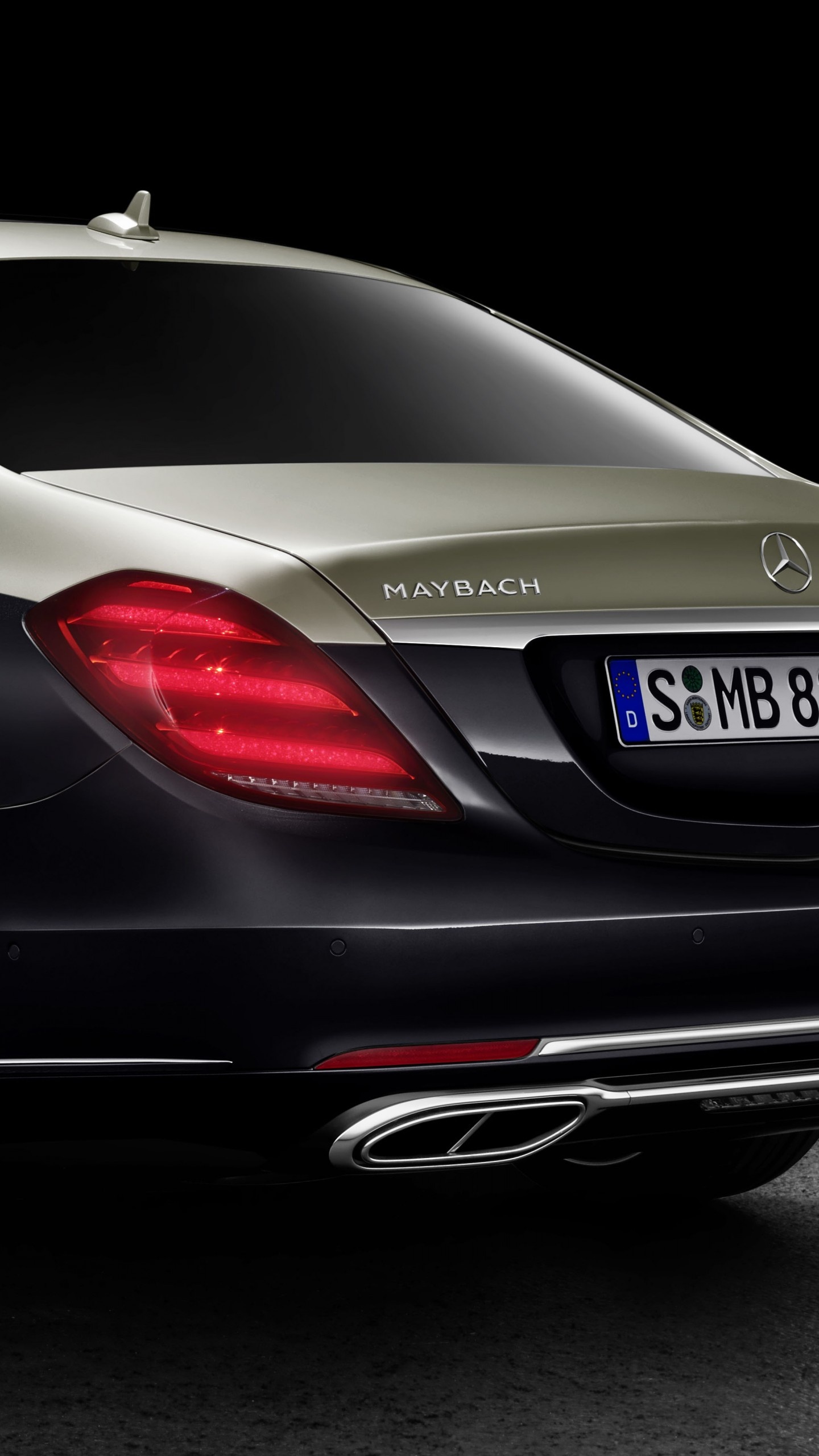 Mercedes-Benz Maybach S600, Classy wallpaper, Exquisite luxury, High-end vehicle, 1440x2560 HD Phone