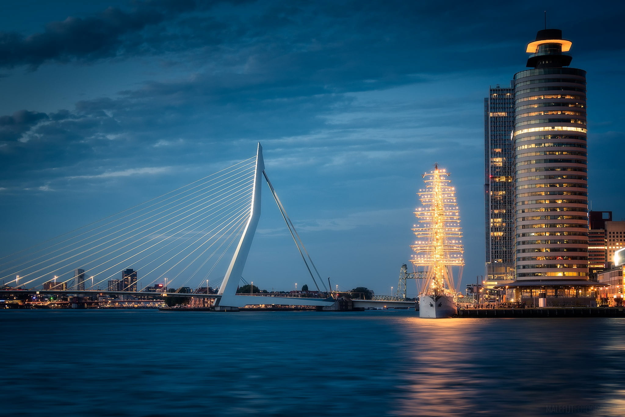 Rotterdam Skyline, Travels, Cityscape Photography, HD Wallpaper, 2050x1370 HD Desktop