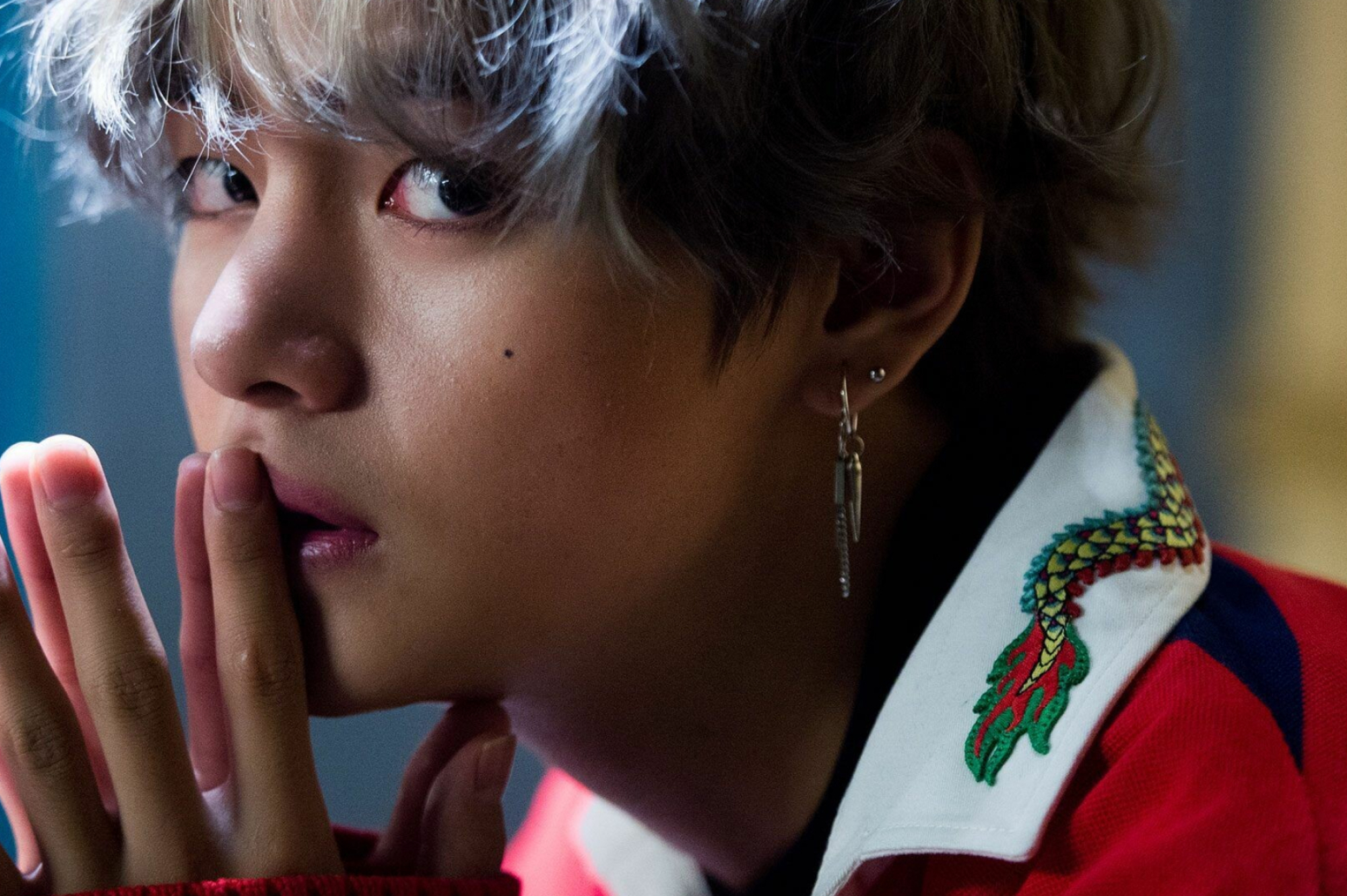 V (BTS): Released his first independent song, "Scenery", on January 30, 2019, through the Bangtan Boys' SoundCloud page. 2000x1340 HD Wallpaper.