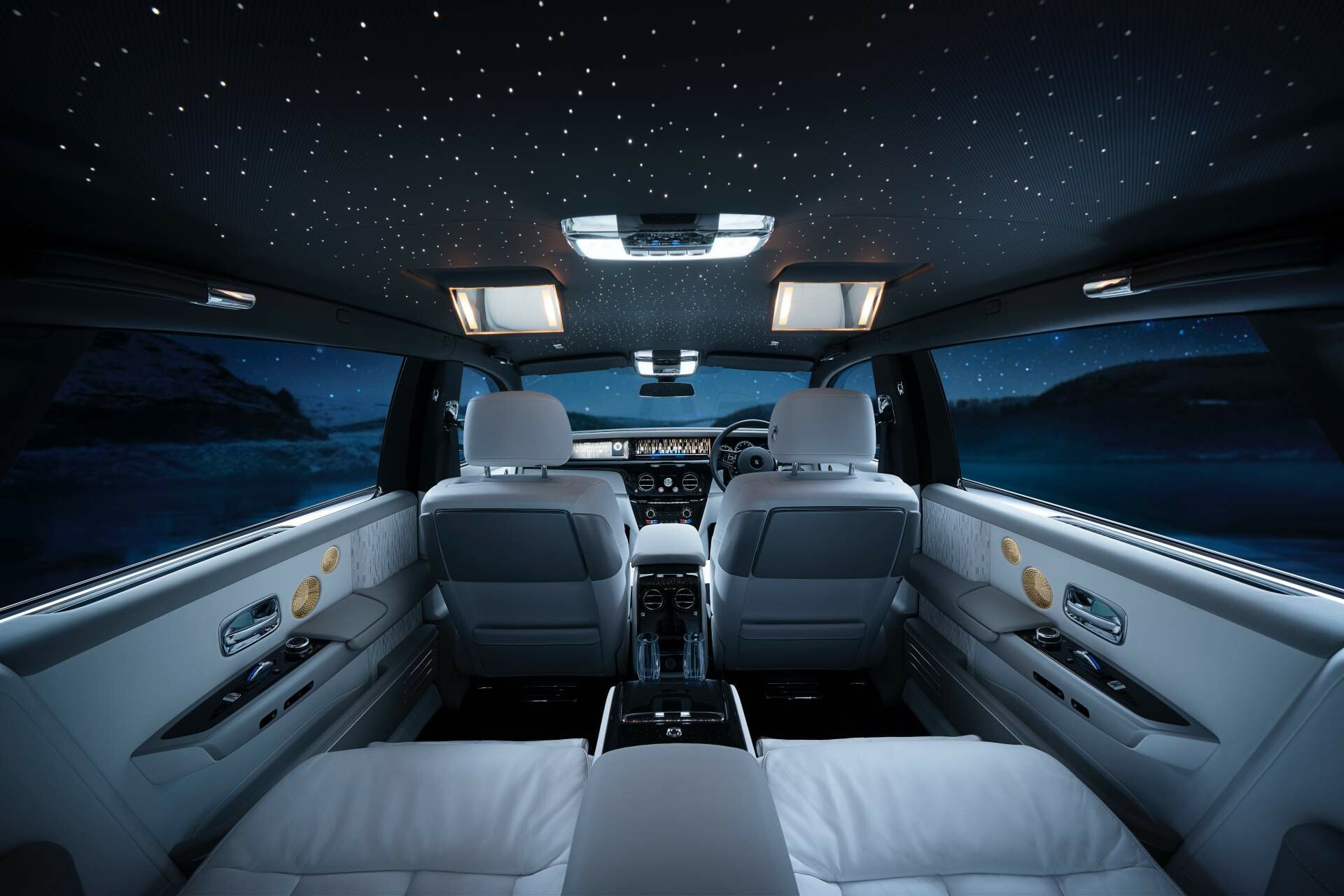 2019 Rolls Royce Phantom Tranquillity interior, Luxury and serenity, Automotive opulence, Impeccable craftsmanship, 1920x1280 HD Desktop