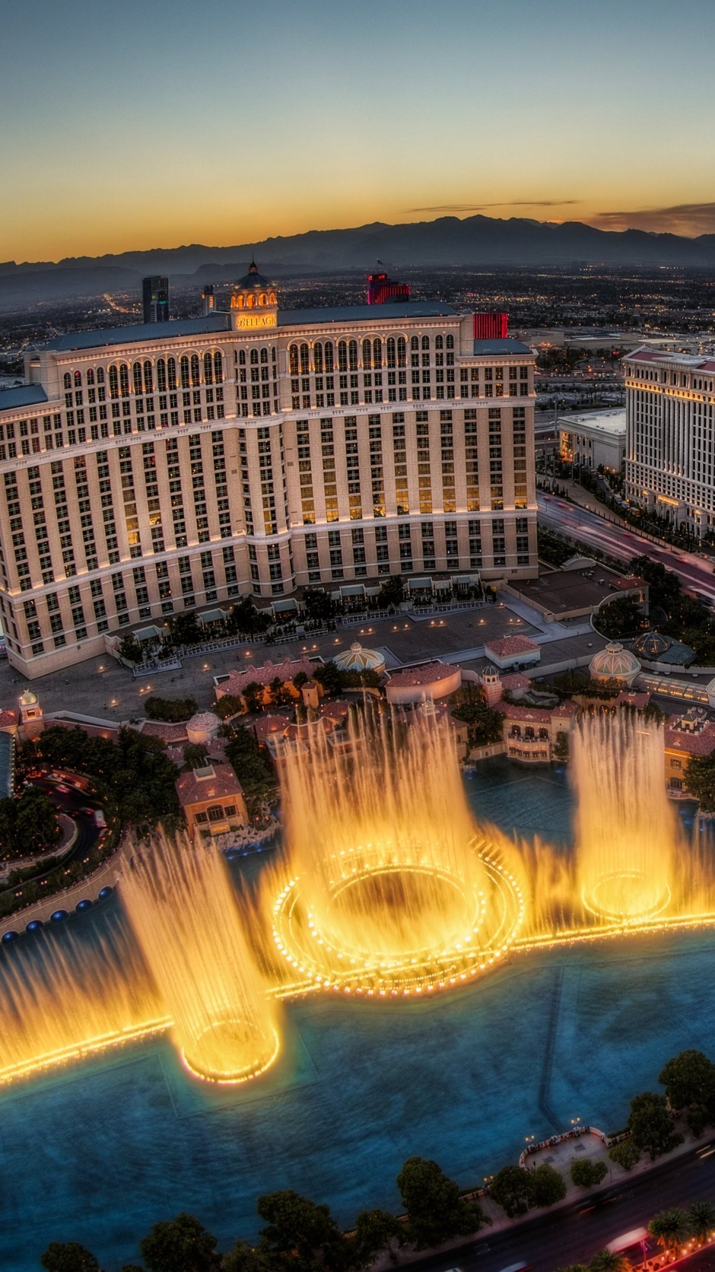 Las Vegas USA, Nevada Bellagio Fountain, Travel vacation, Stunning visuals, 1440x2560 HD Phone