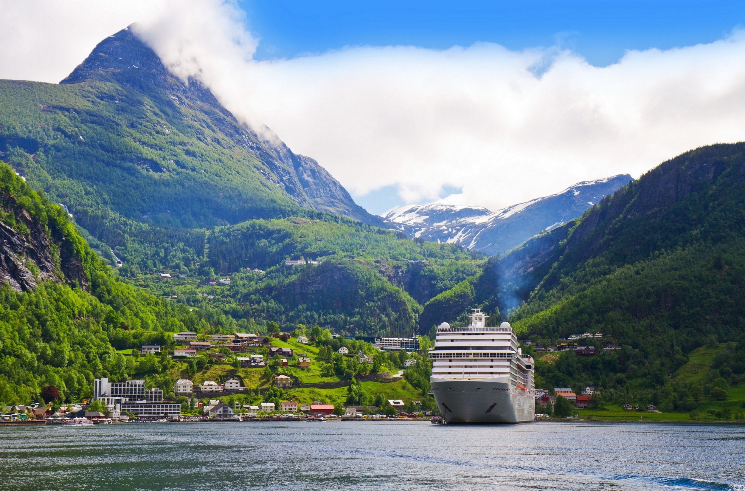 Cruise ship, Serene beauty, Oceanic elegance, Wallpaper-worthy image, 2500x1650 HD Desktop