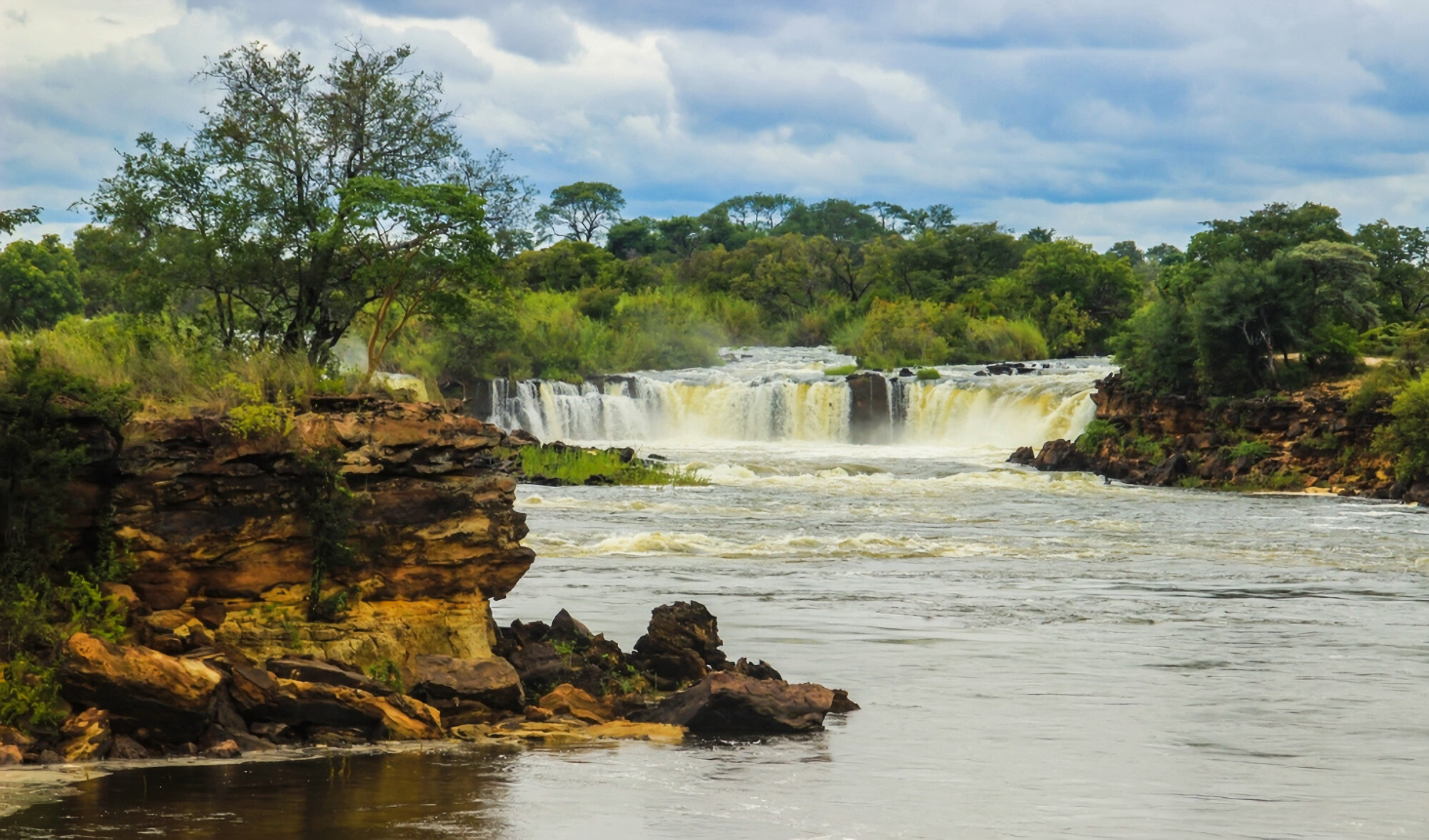 Chavuma Falls adventure, Thrilling exploration, Serene river, Vibrant wildlife, 2000x1180 HD Desktop