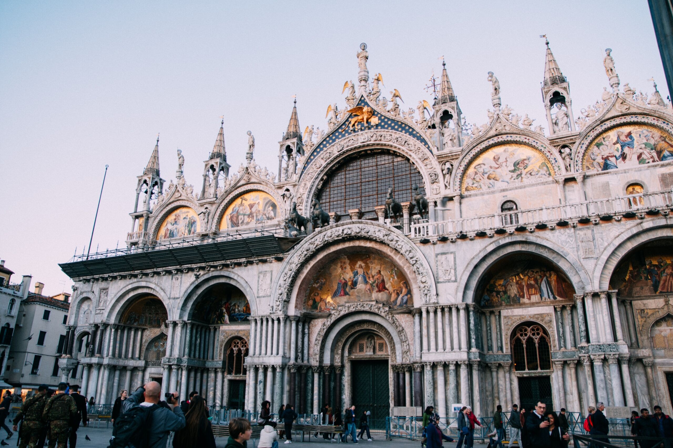 St. Mark's Basilica, Venice destination, Piazza San Marco, Italian city, 2560x1710 HD Desktop