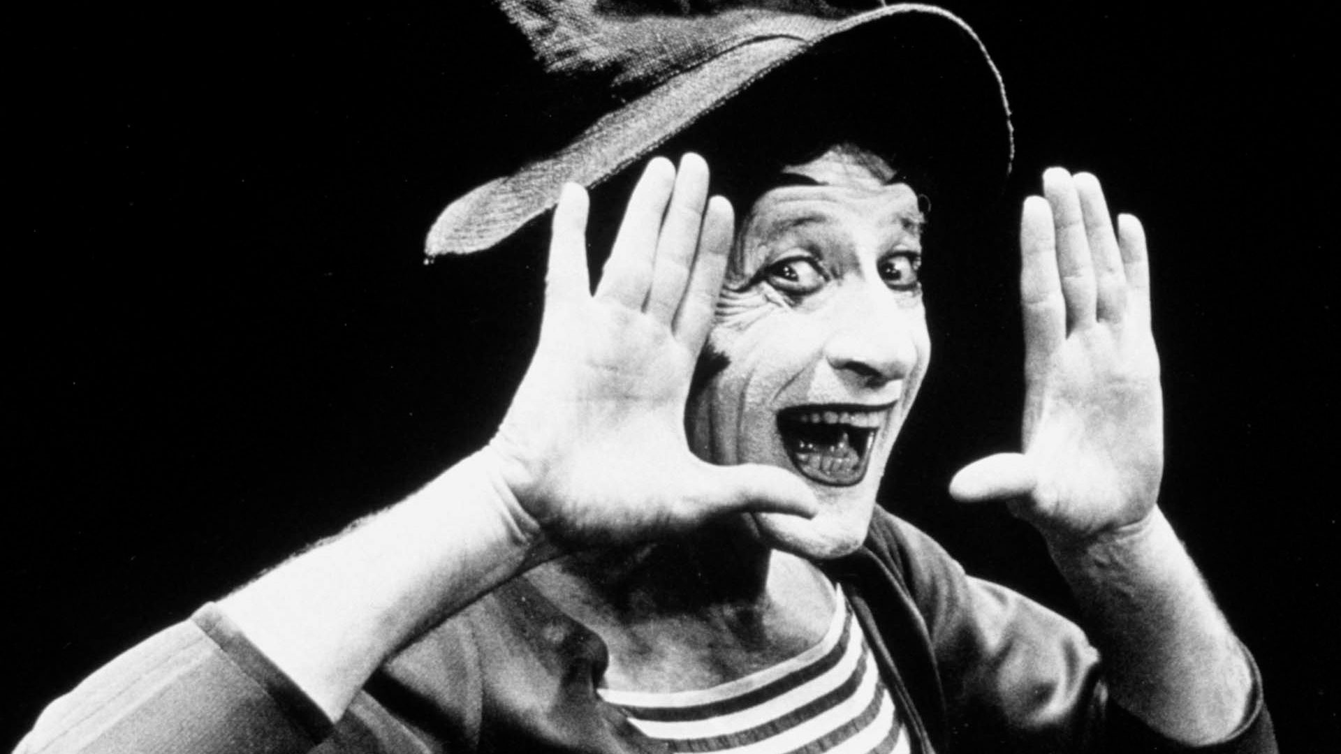 Marcel Marceau: Winner of Primetime Emmy Award for Best Specialty Act - Single or Group in 1958, Bip the Clown. 1920x1080 Full HD Wallpaper.