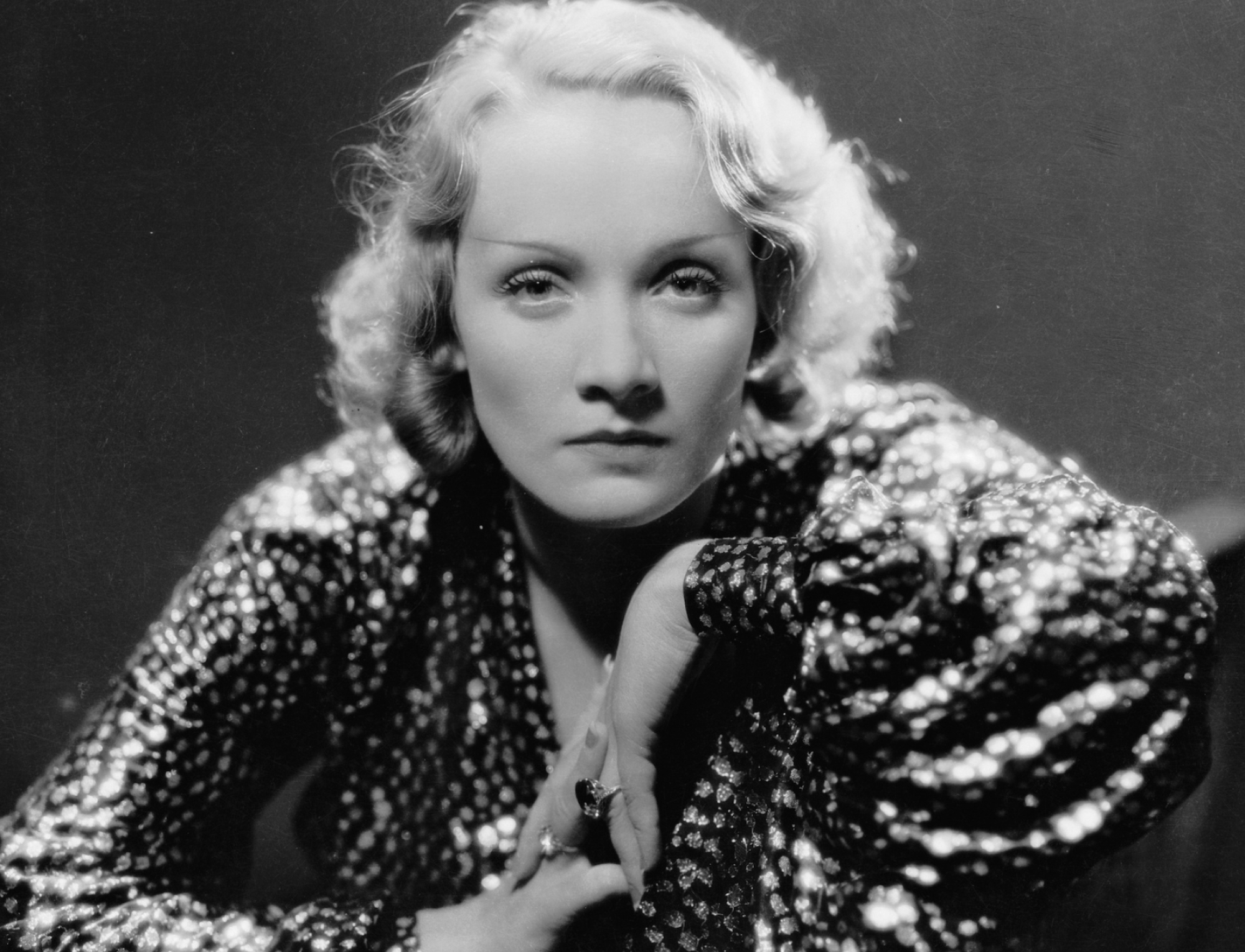 Marlene Dietrich Celebs, Marlene Dietrich net worth, Time of death, Fashion legacy, 2000x1530 HD Desktop