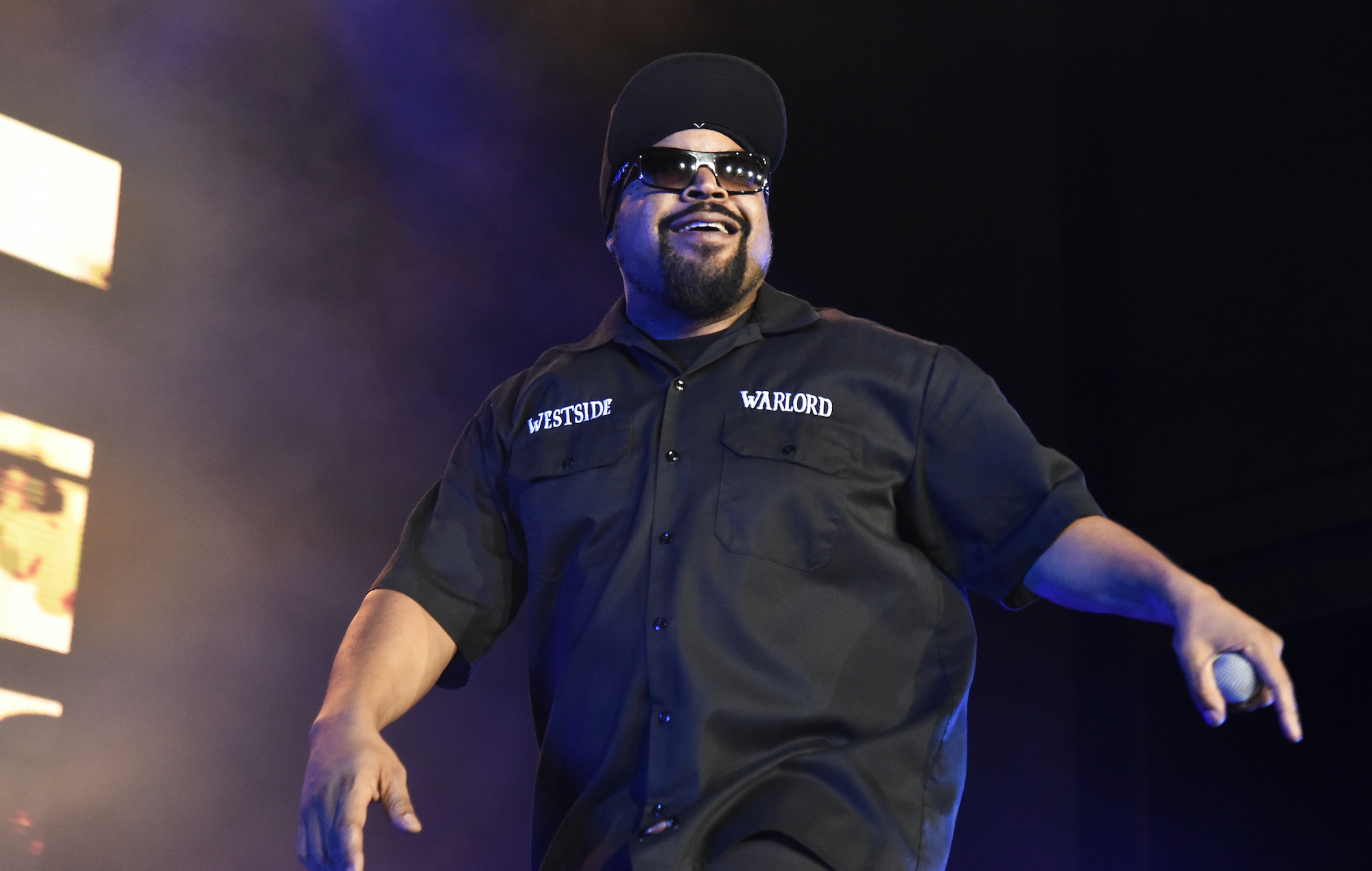 Ice Cube claims that he's now a certified Scottish Lord 2000x1270