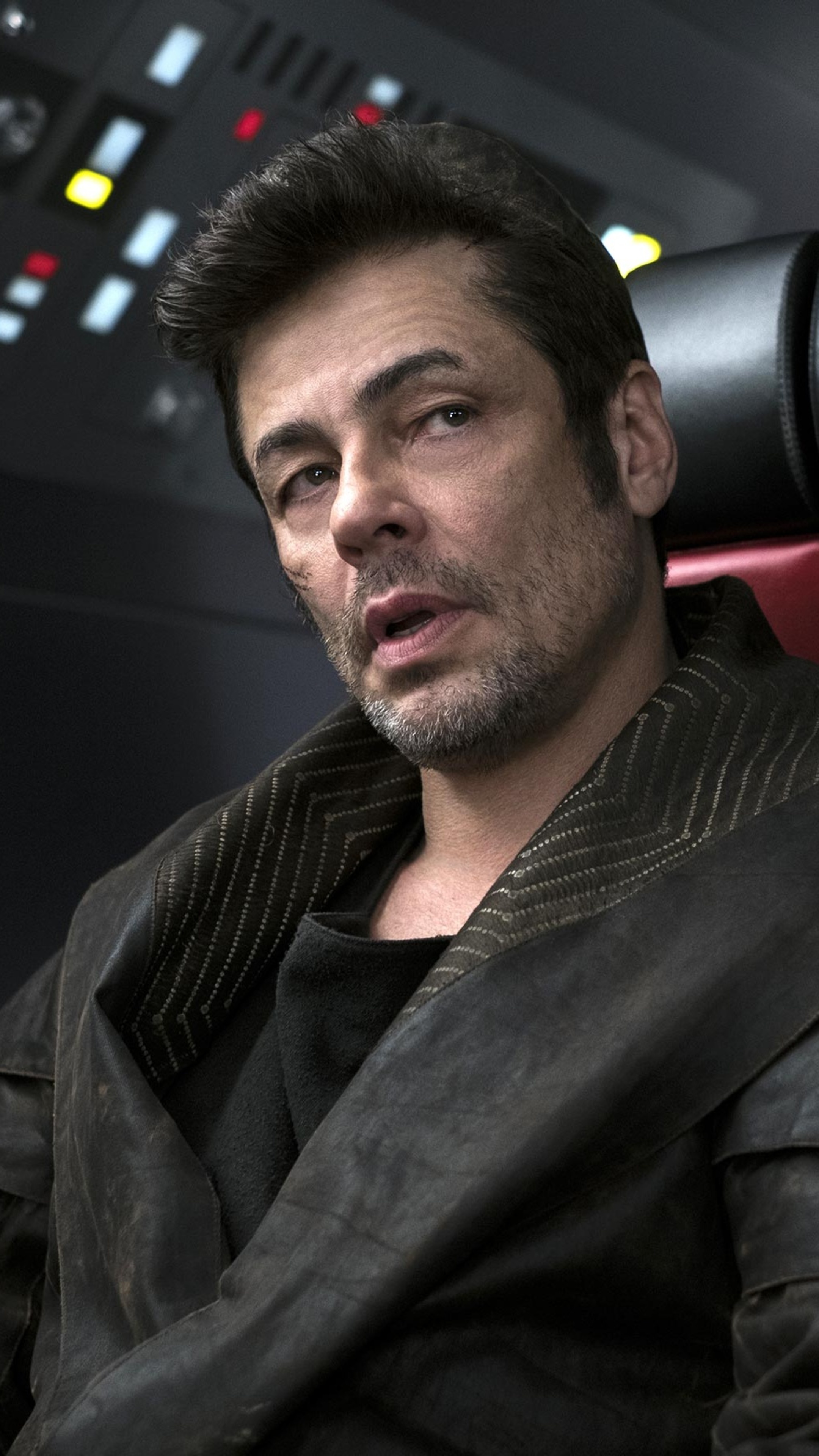 Benicio Del Toro, Star Wars role, HD wallpapers, Sony Xperia background, 2160x3840 4K Handy