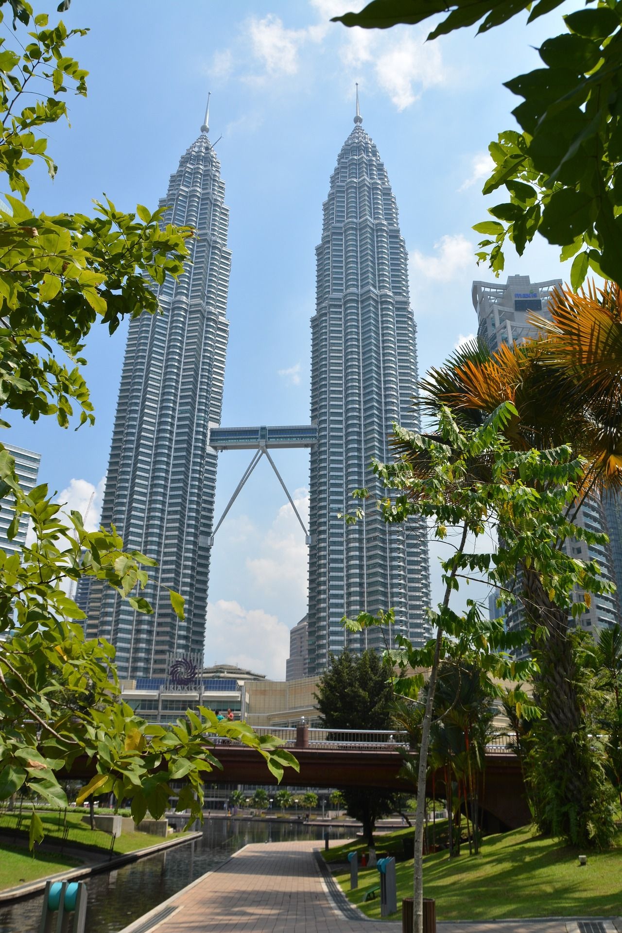 Kuala Lumpur, Top attractions, Asia travel, Petronas Towers, 1280x1920 HD Handy