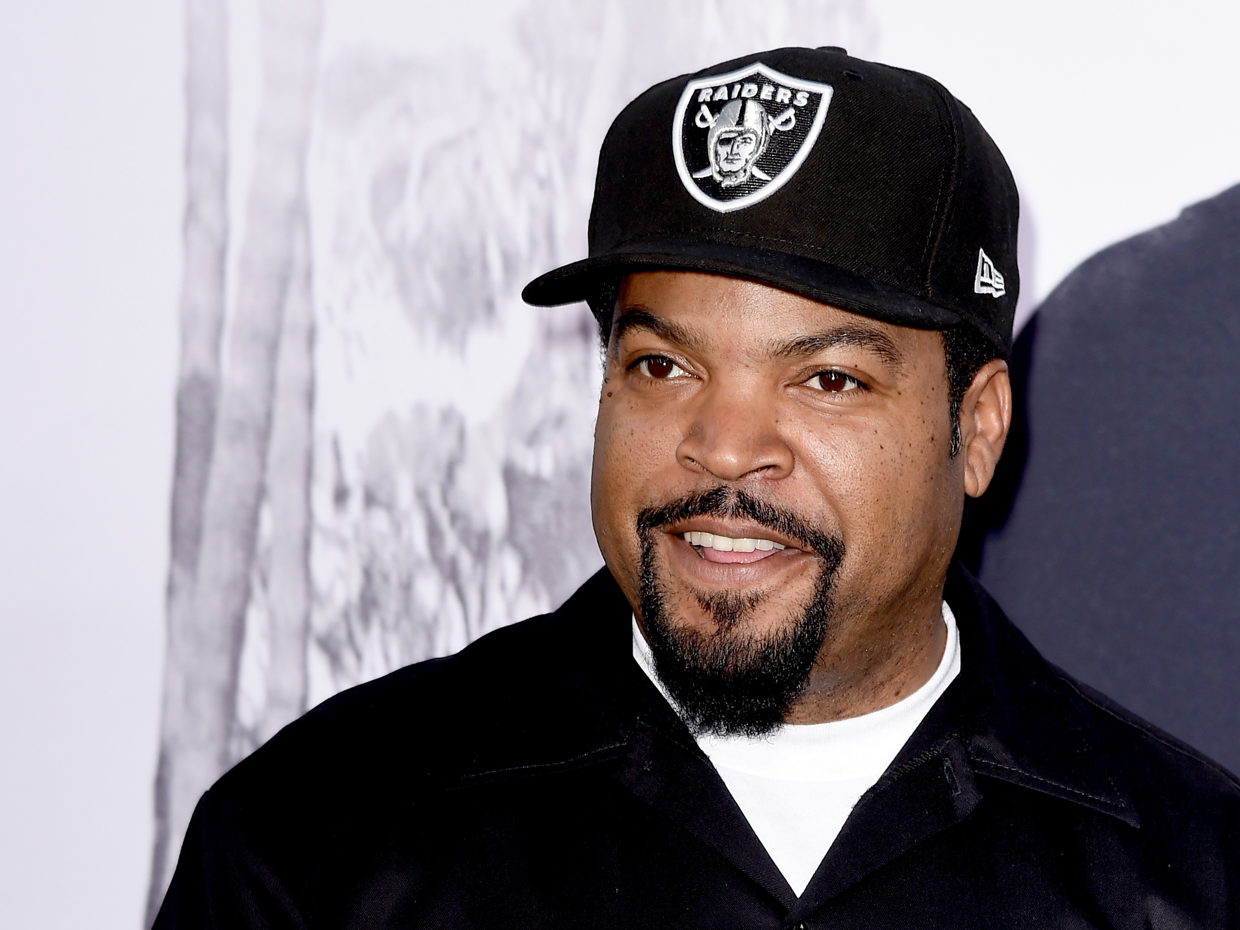 Ice Cube, rapper, millionaire Hollywood mogul, 2450x1840 HD Desktop