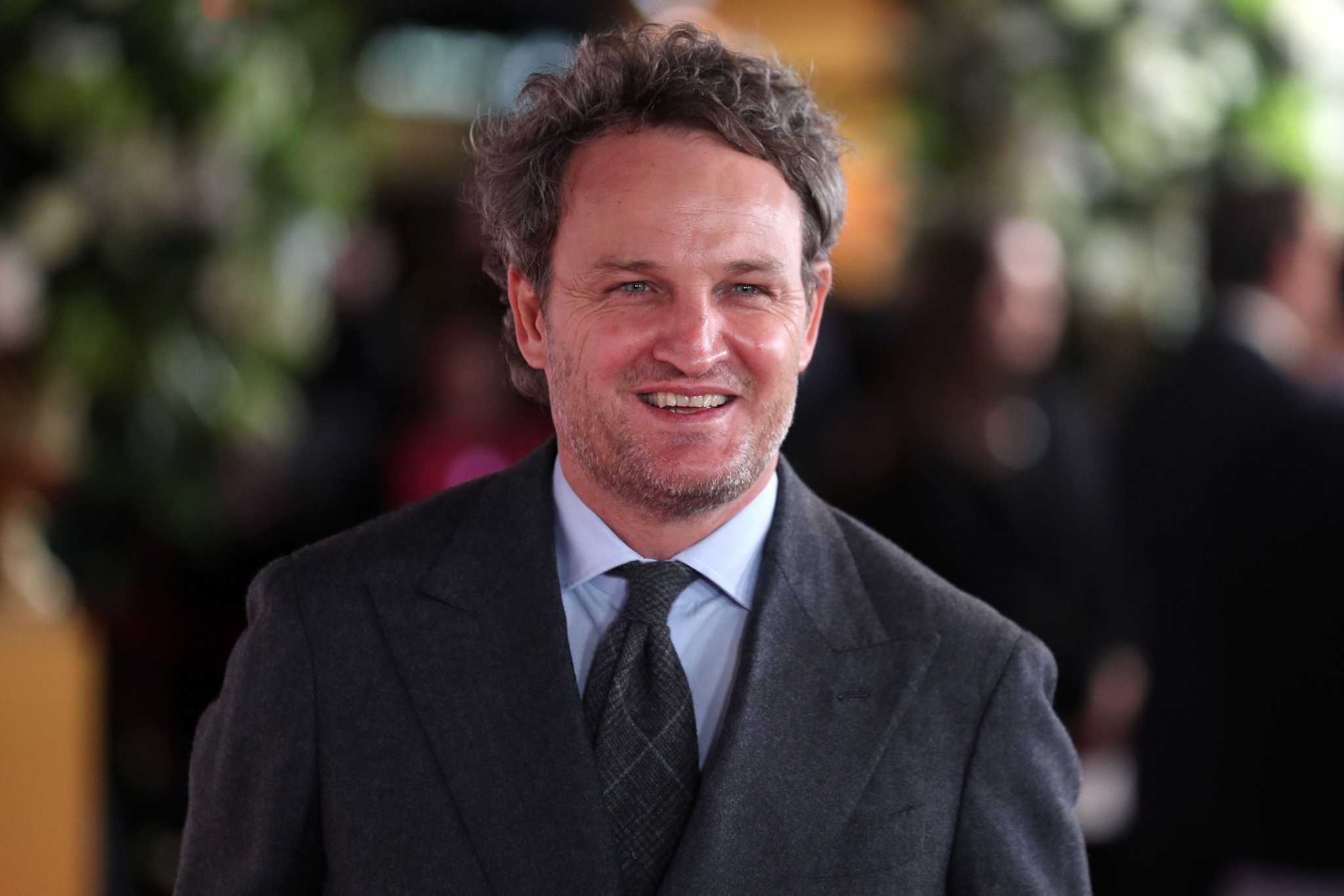 Jason Clarke, Actor's recognition, Unforgettable name, Hollywood movies, 2050x1370 HD Desktop