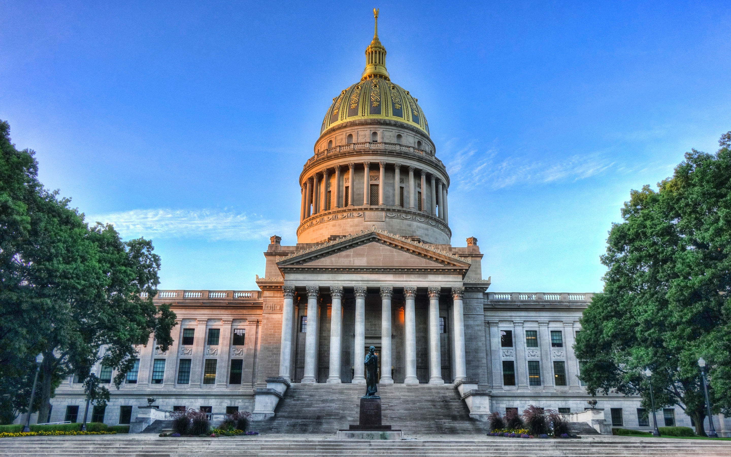 West Virginia: The capital and largest city is Charleston, State Capitol. 2880x1800 HD Wallpaper.