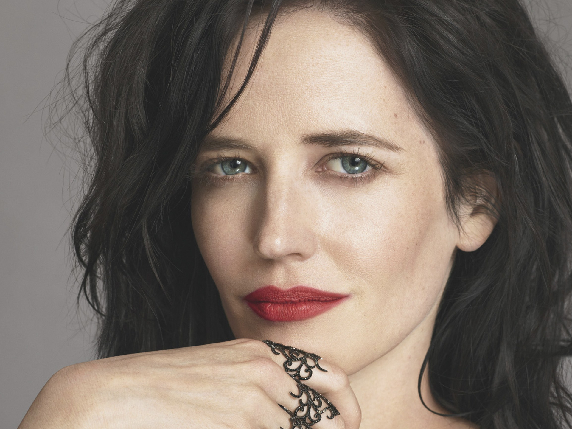 Eva Green: Was appointed as a Chevalier of the Ordre des Arts et des Lettres in 2018. 1920x1440 HD Wallpaper.