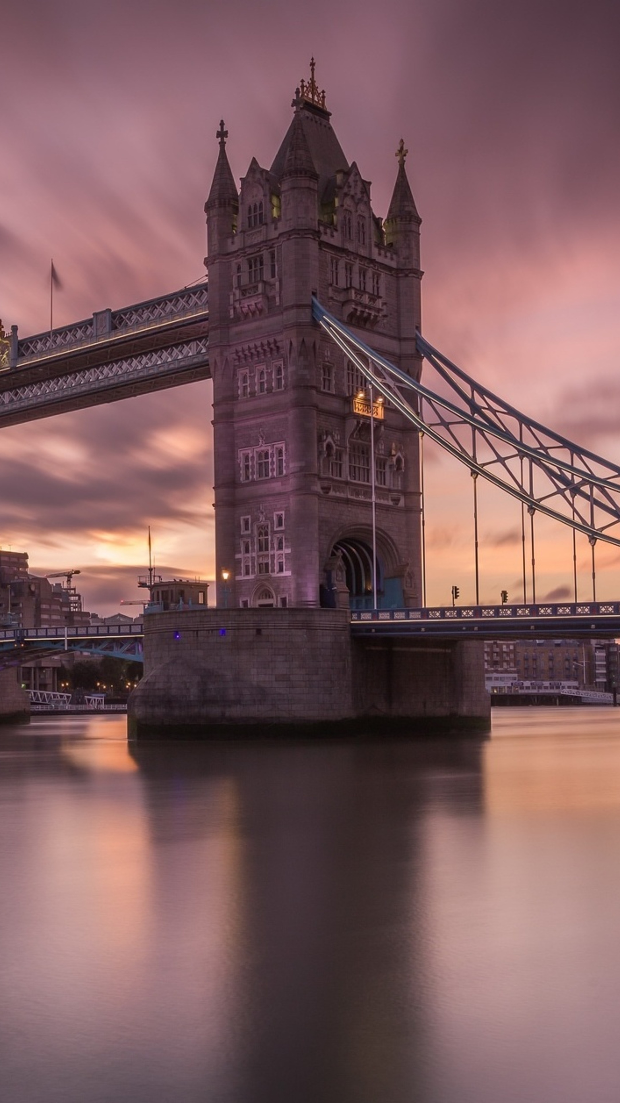 River Thames, London Tower Bridge, 2160x3840 4K Phone