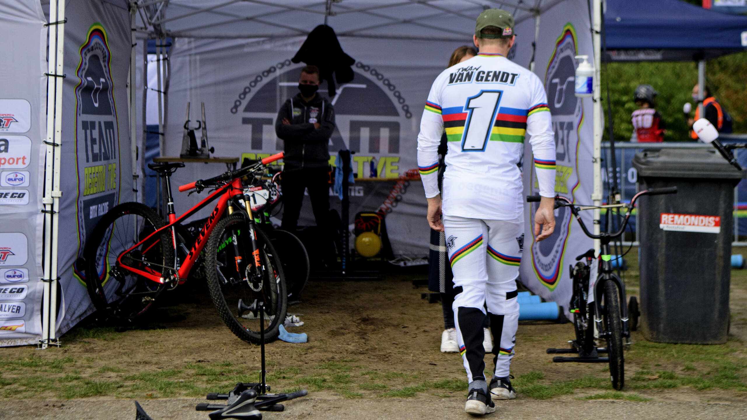 Twan Van Gendt, Missed national title, BMX race, 2560x1440 HD Desktop