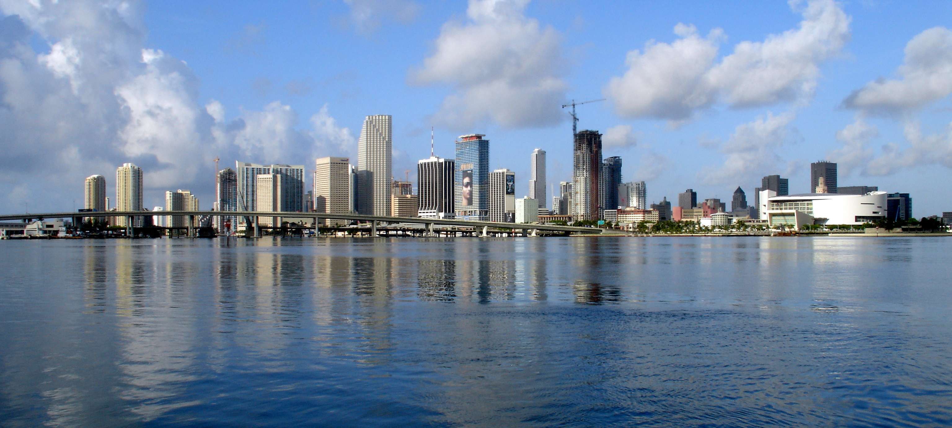 Miami, City guide, Explore the city, Wikipedia, 3080x1390 Dual Screen Desktop