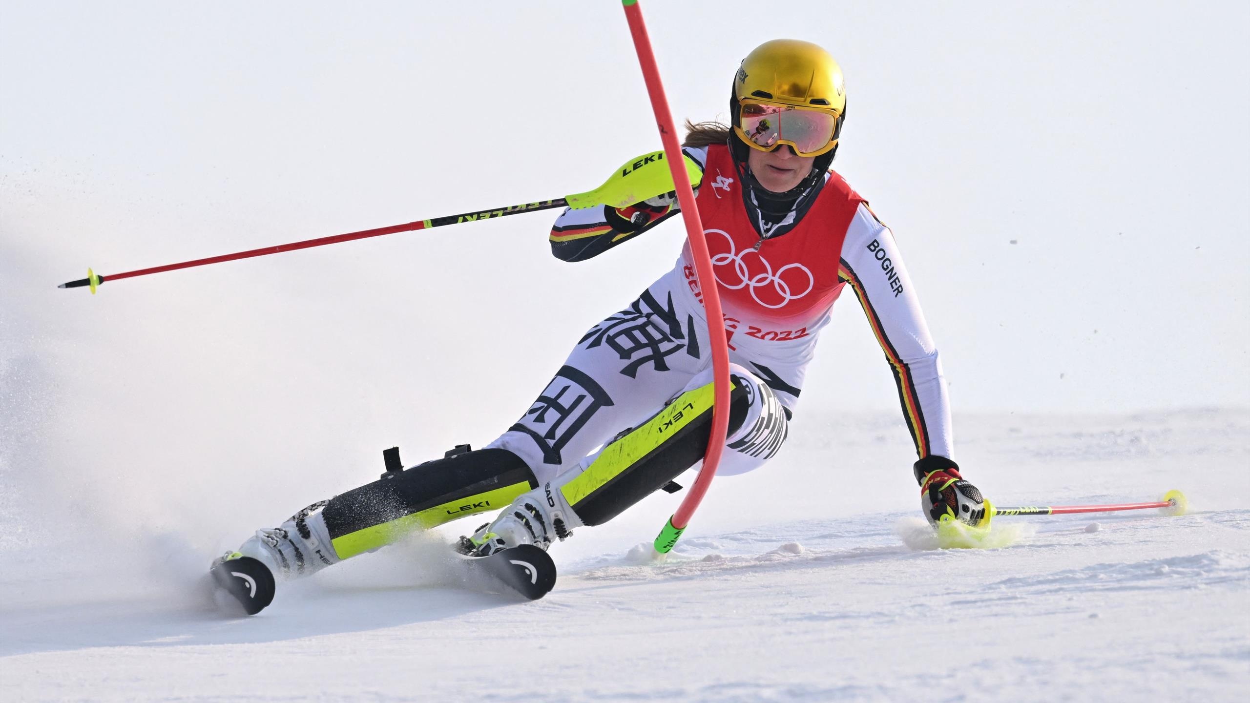 Slalom: Beijing 2022 Winter Olympics, Lena Duerr, Downhill in a wavy course, German team. 2560x1440 HD Wallpaper.