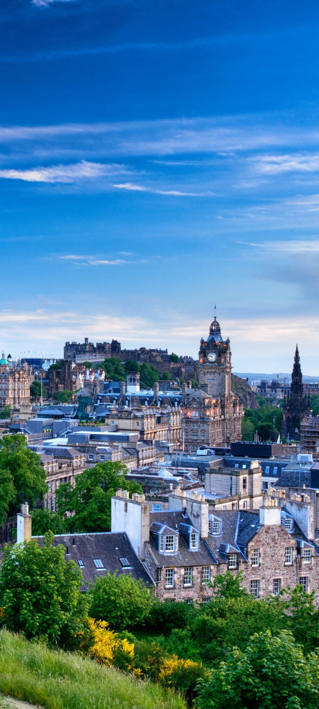 Edinburgh Skyline, Man-made beauty, Old town, Cultural heritage, 1080x2400 HD Handy