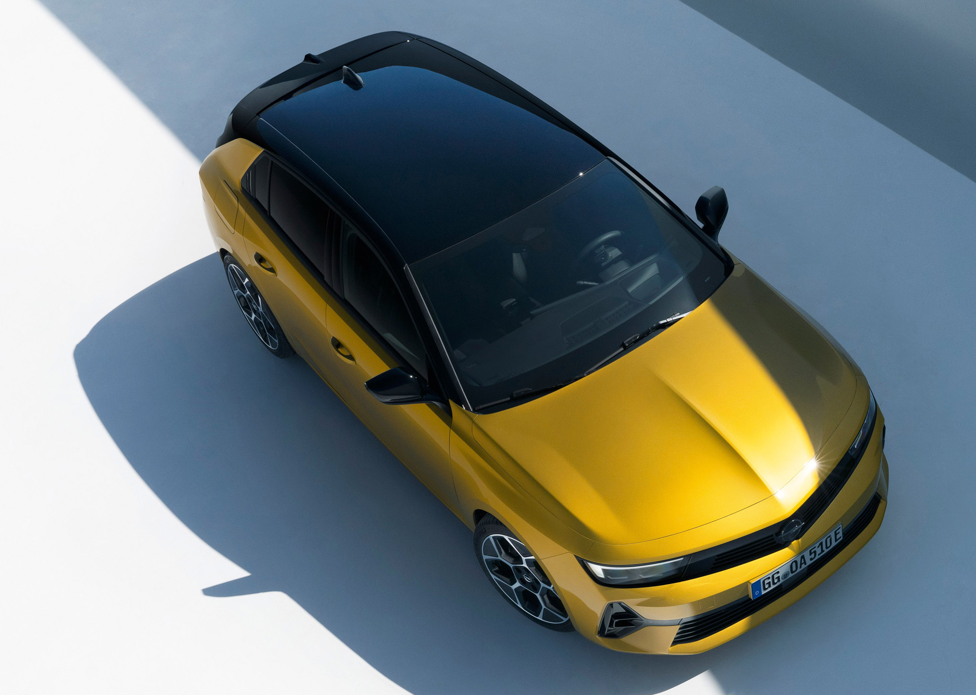 Opel Astra, High-definition images, Futuristic design, Enhanced driving pleasure, 1920x1370 HD Desktop