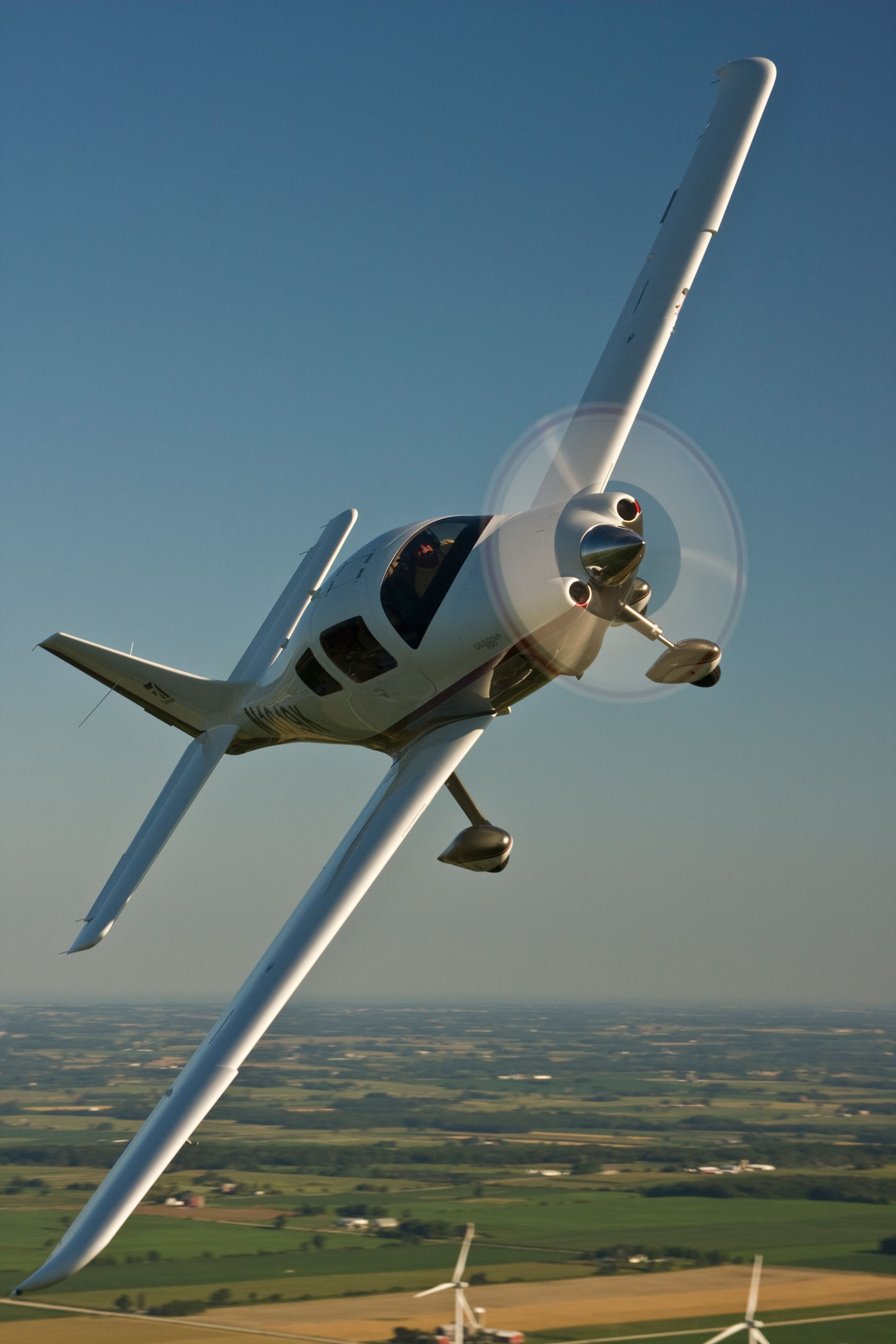Cessna 350 Dream, Aviation Luxury, Pilot's Oasis, Magazine Featured, 1400x2100 HD Phone