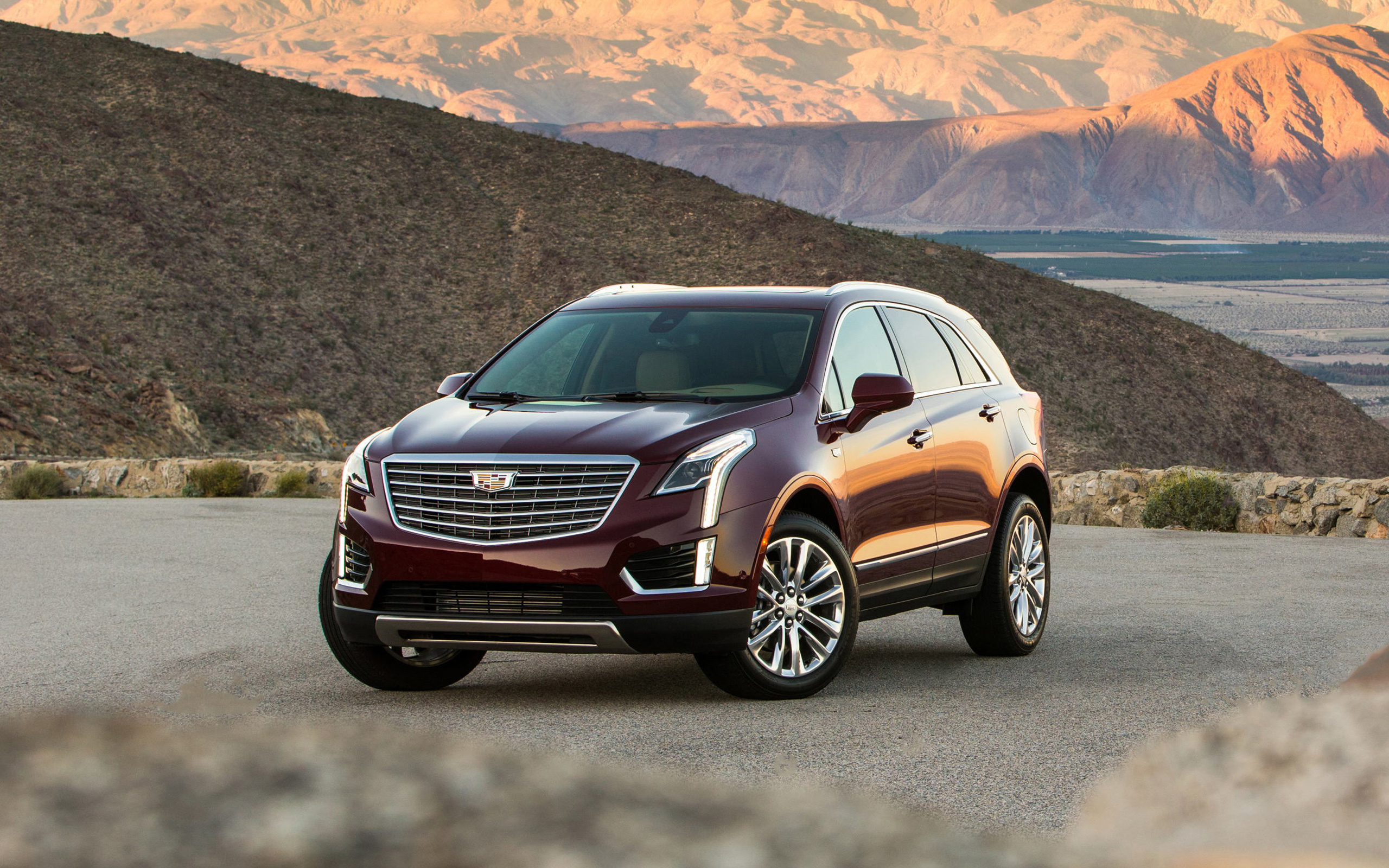 Cadillac XT5 2018, Luxury American crossover, High-quality pictures, 2560x1600 HD Desktop