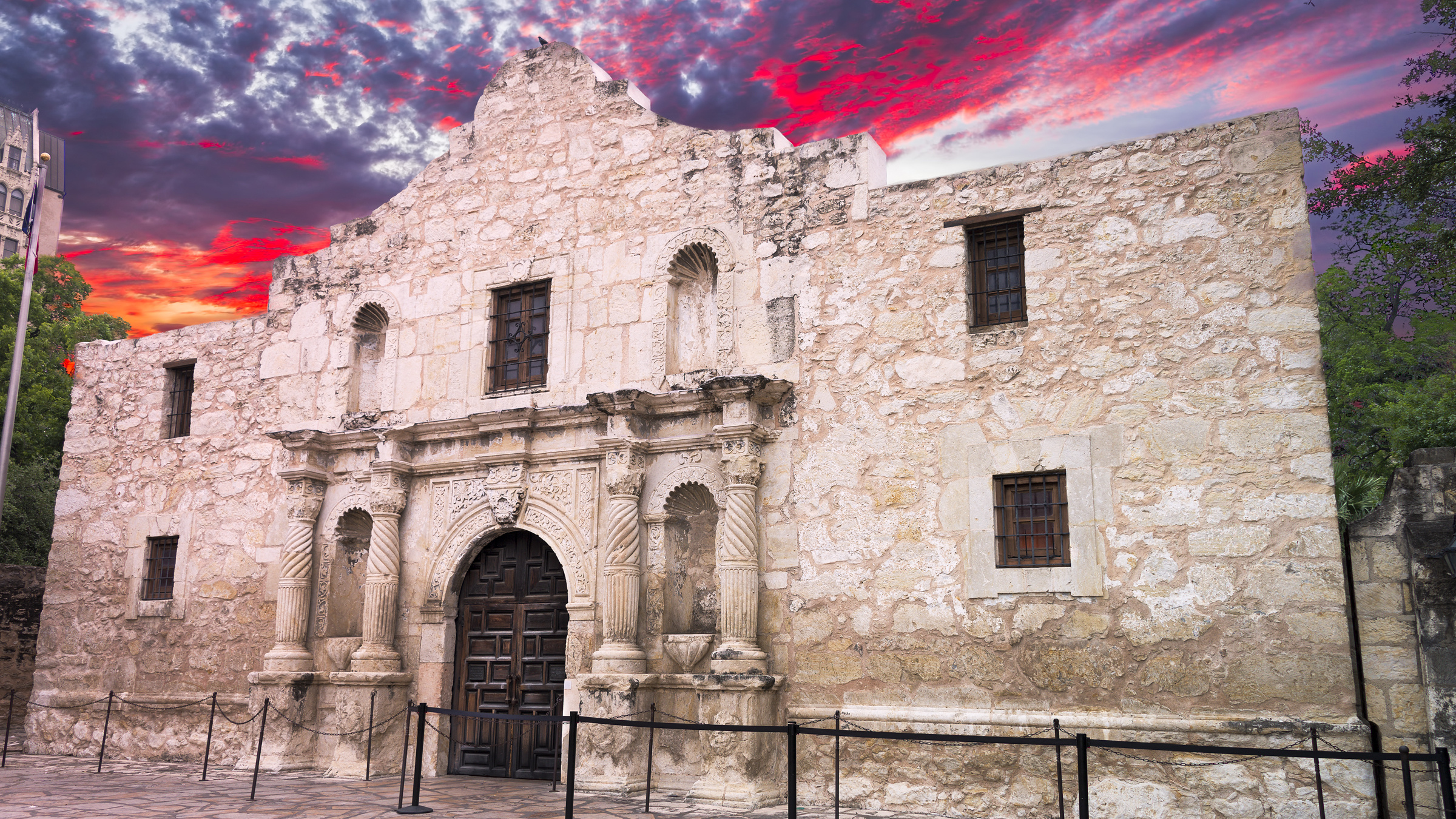 The Alamo, San Antonio, Native American burial ground, Dispute, 2400x1350 HD Desktop