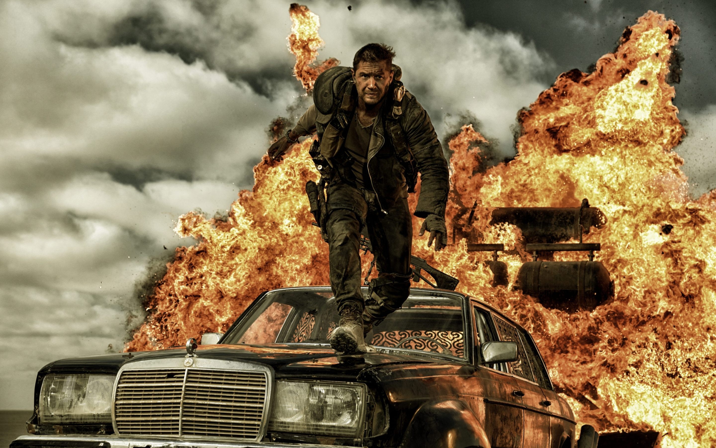 Mad Max: Fury Road, Australian post-apocalyptic action film series. 2880x1800 HD Wallpaper.