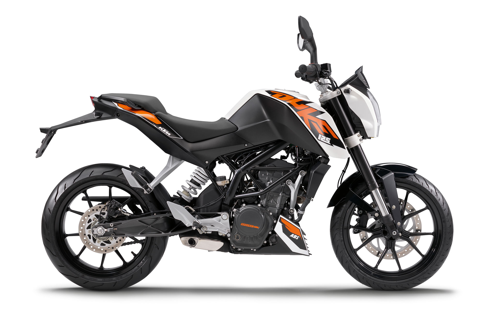 KTM 125 Duke, 2015 review, Motorcycle, 2020x1290 HD Desktop