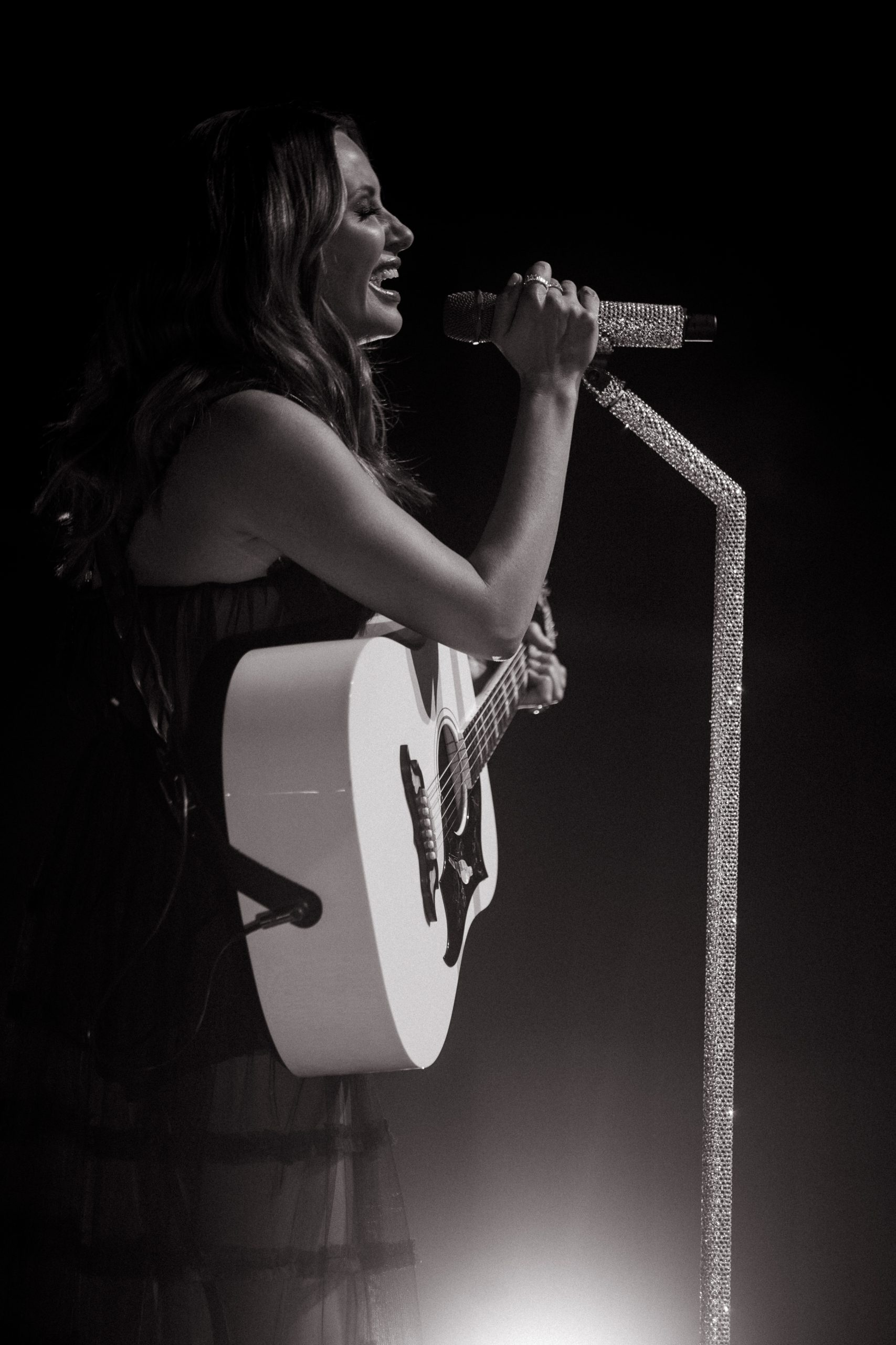 Carly Pearce's magic, Nashville's CMA Theater, Powerful live performance, MusicRow. com event, 1710x2560 HD Phone