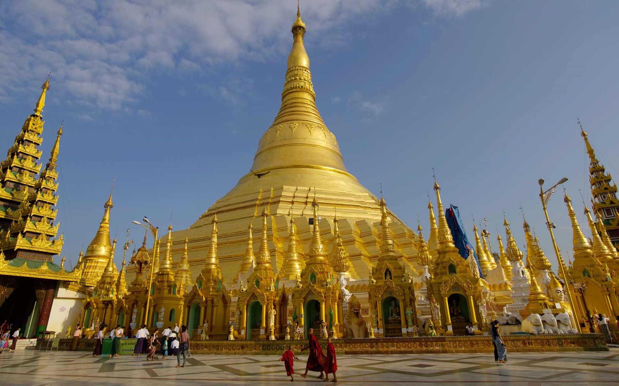 Shwedagon Pagoda, Spiritual wallpaper, Peaceful scenery, 2560x1600 HD Desktop