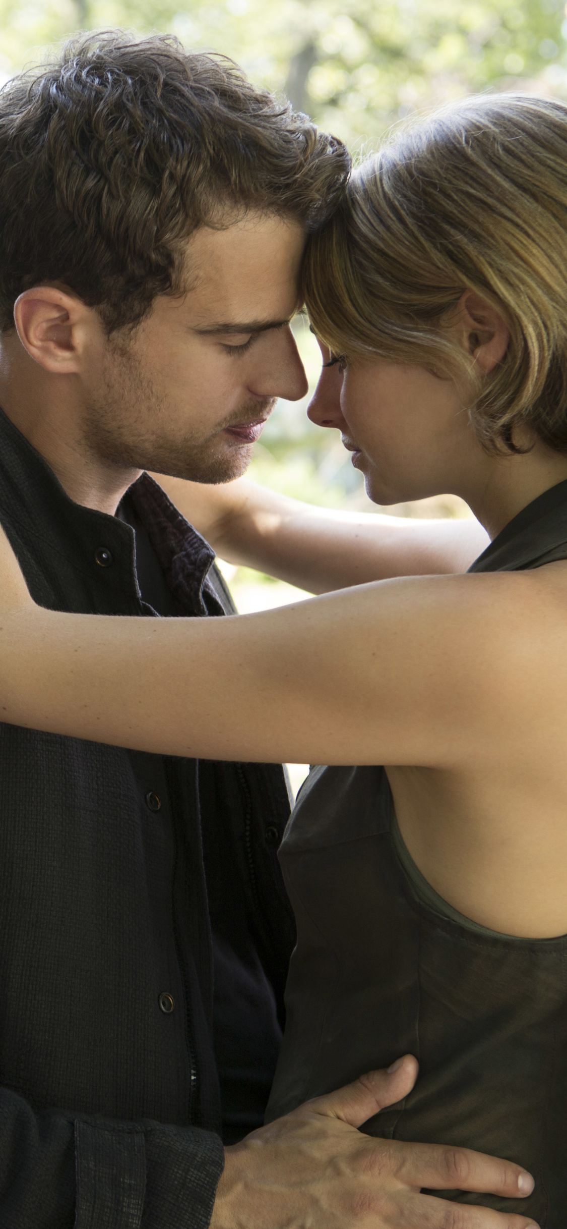Four and Tris, Divergent movie, The Divergent Series Allegiant, 1130x2440 HD Phone