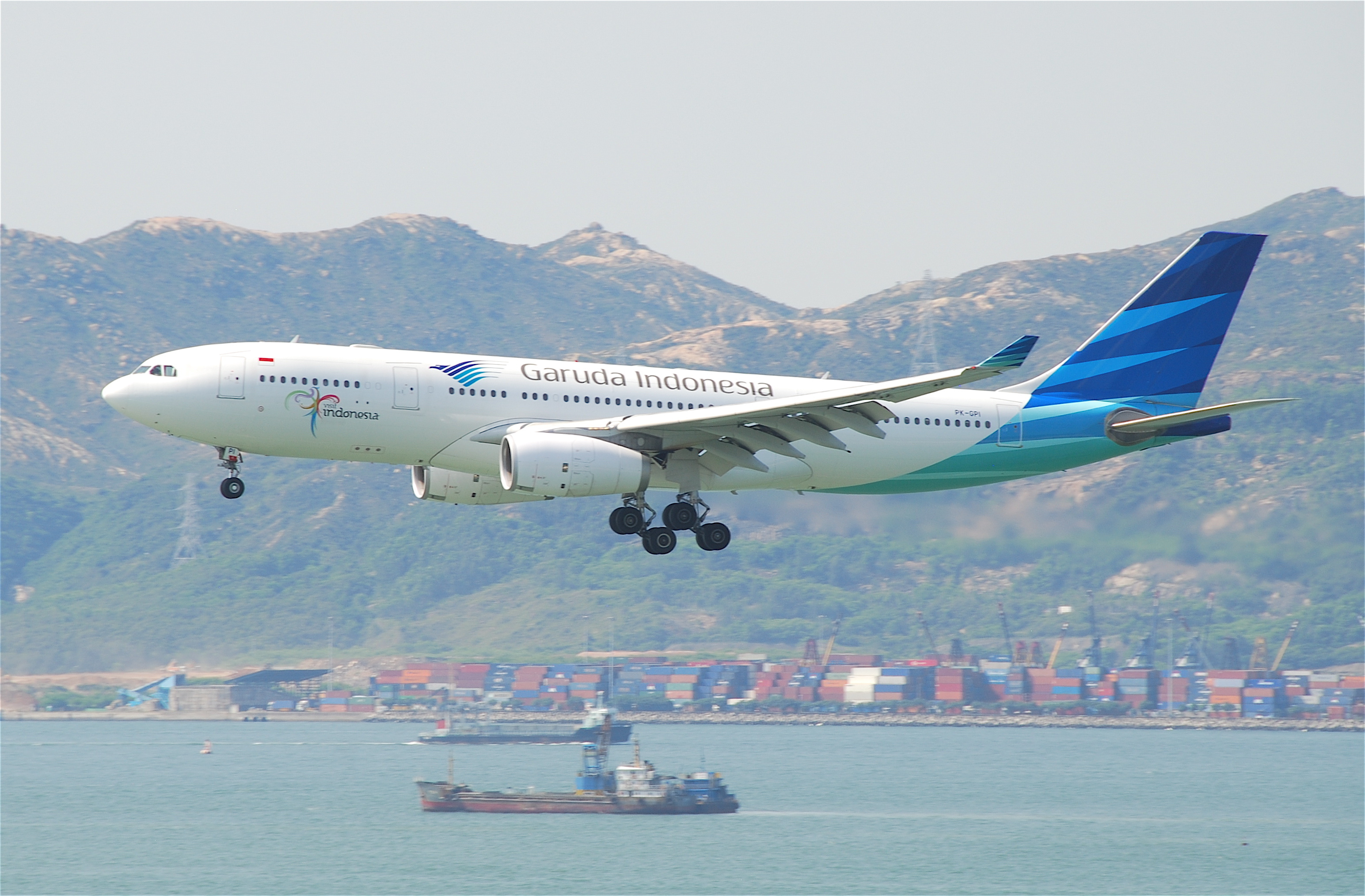 Garuda Indonesia, Citilink, Air fares, Route expansion, 3090x2030 HD Desktop