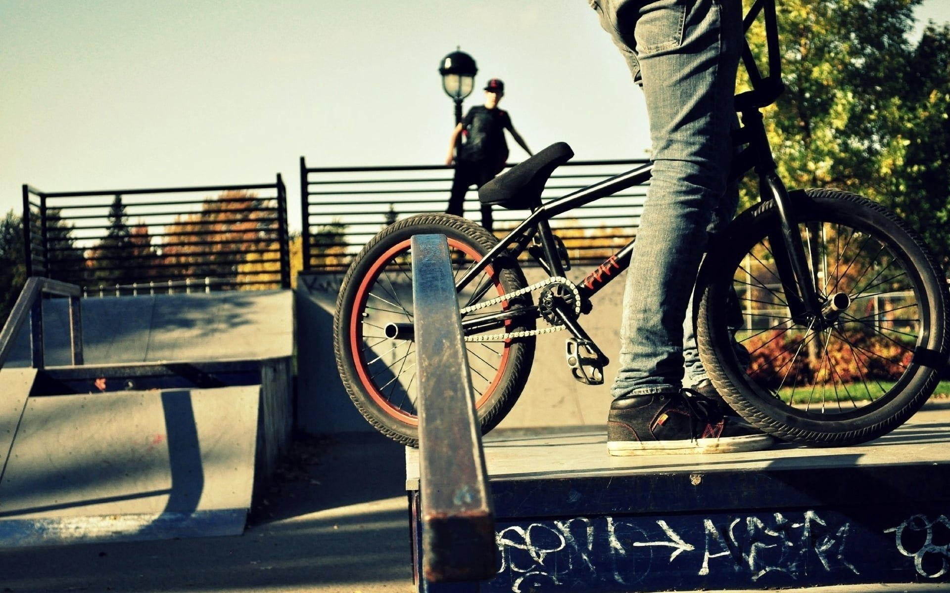 BMX (Sports): Professional And Amateur BMX Athletes In The USA, BMX Freestyle, Extreme Bikes. 1920x1200 HD Background.