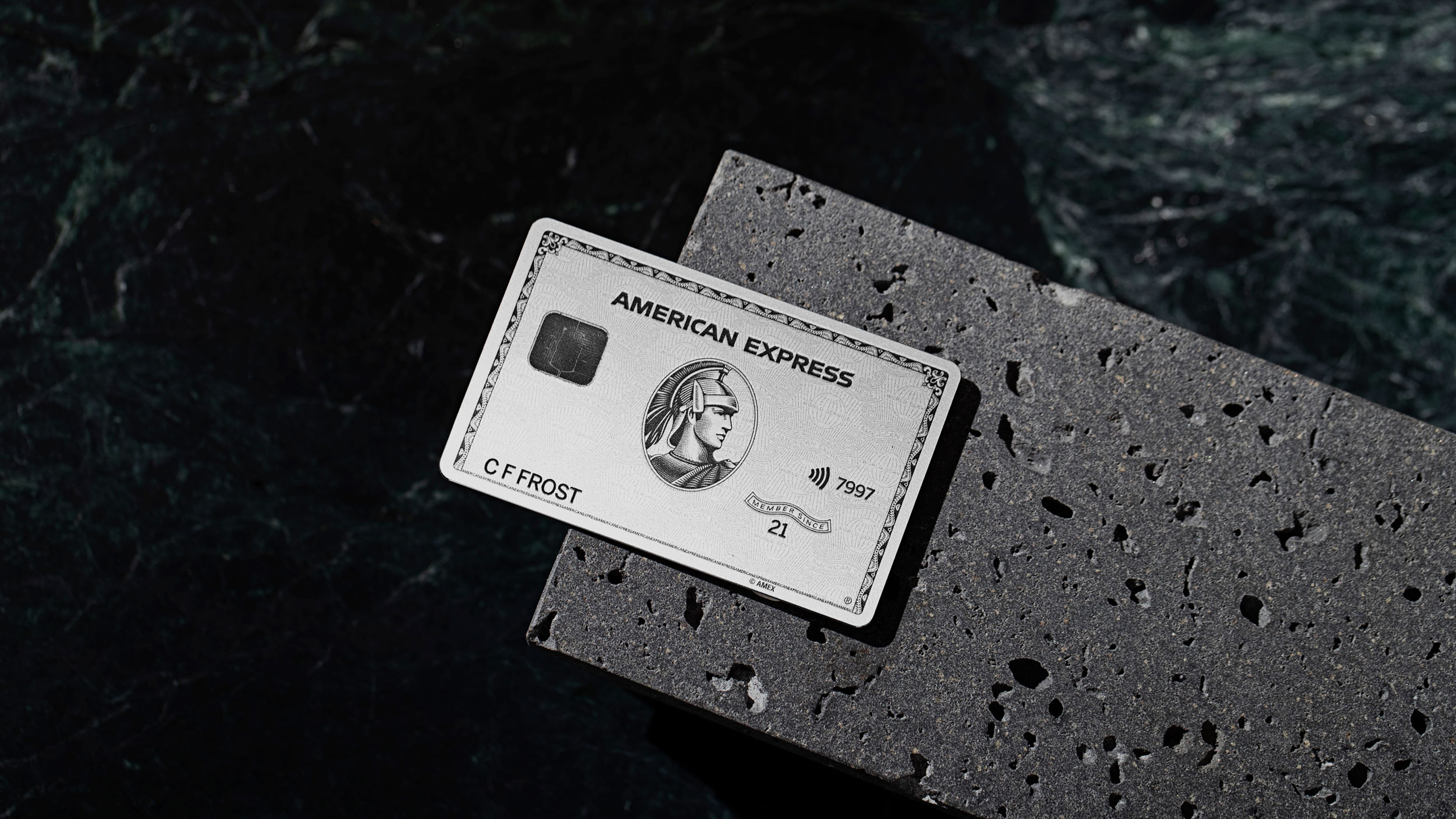 American Express: Amex Platinum card, Benefits, High annual fee, Billed as super-exclusive. 3200x1800 HD Wallpaper.